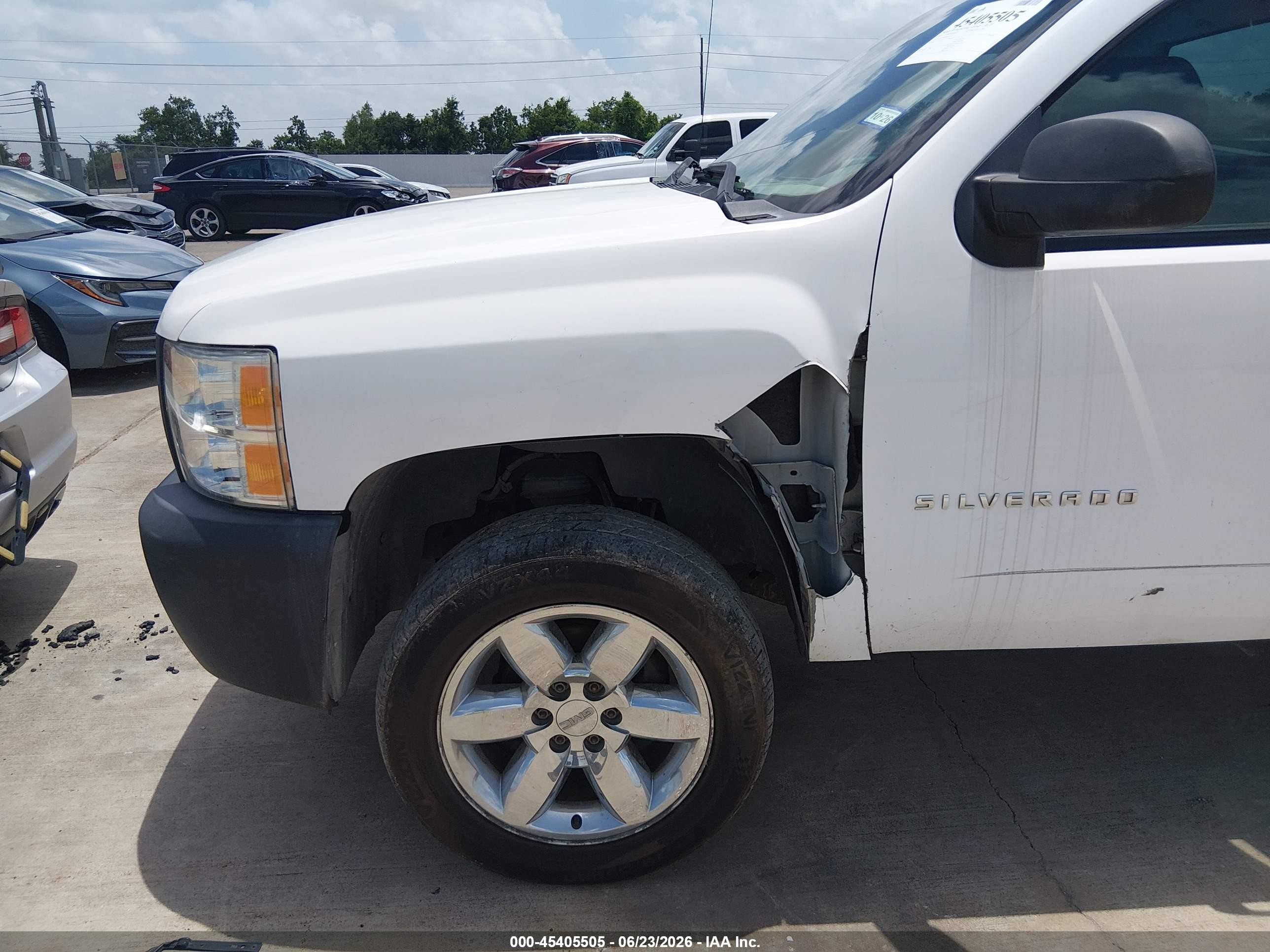 2011 Chevrolet Silverado 1500 Work Truck White vin: 1GCNCPEX9BZ382314