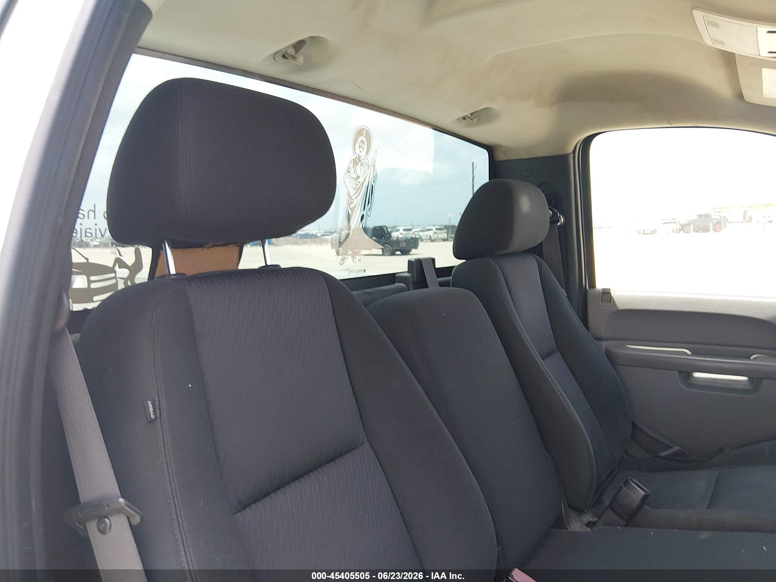 2011 Chevrolet Silverado 1500 Work Truck White vin: 1GCNCPEX9BZ382314