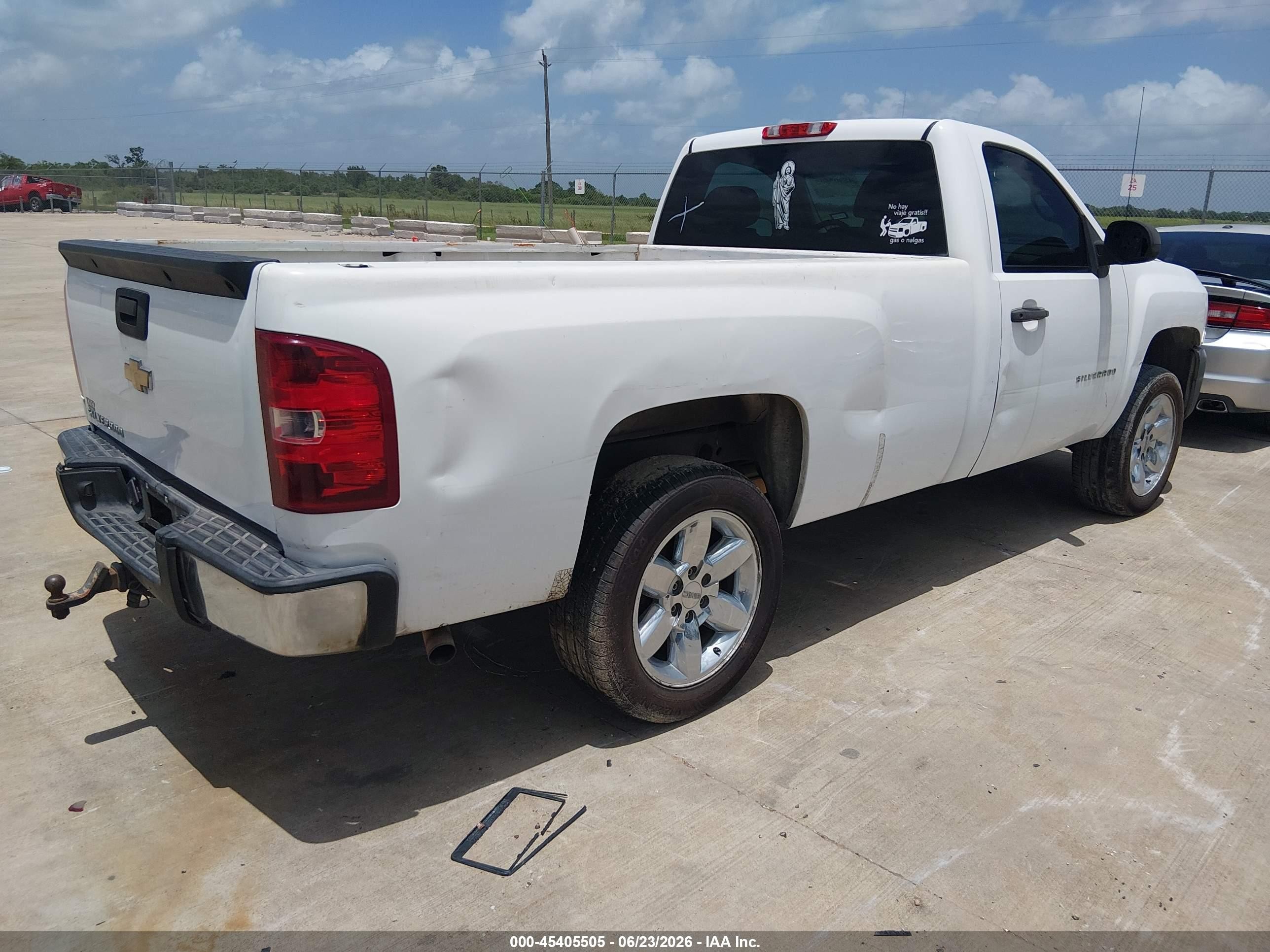 2011 Chevrolet Silverado 1500 Work Truck White vin: 1GCNCPEX9BZ382314
