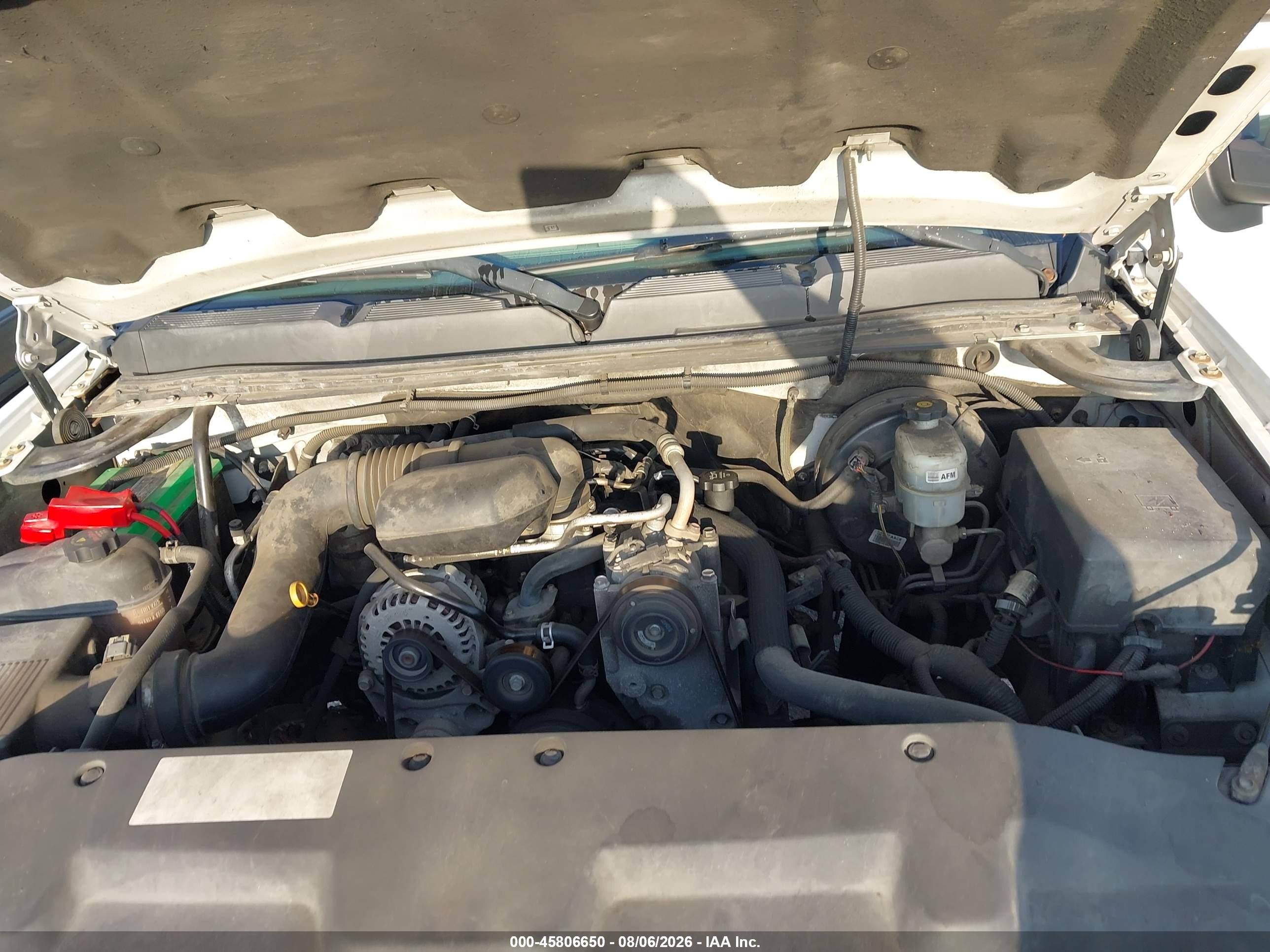 2013 Chevrolet Silverado 1500 Work Truck White vin: 1GCNCPEXXDZ185946