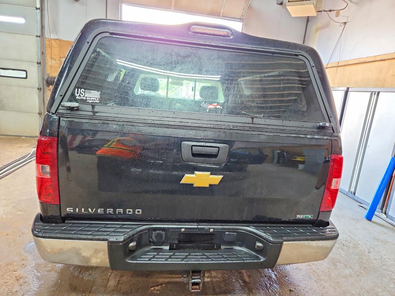 2011 Chevrolet Silverado K1500 Black vin: 1GCNKPE03BZ442030
