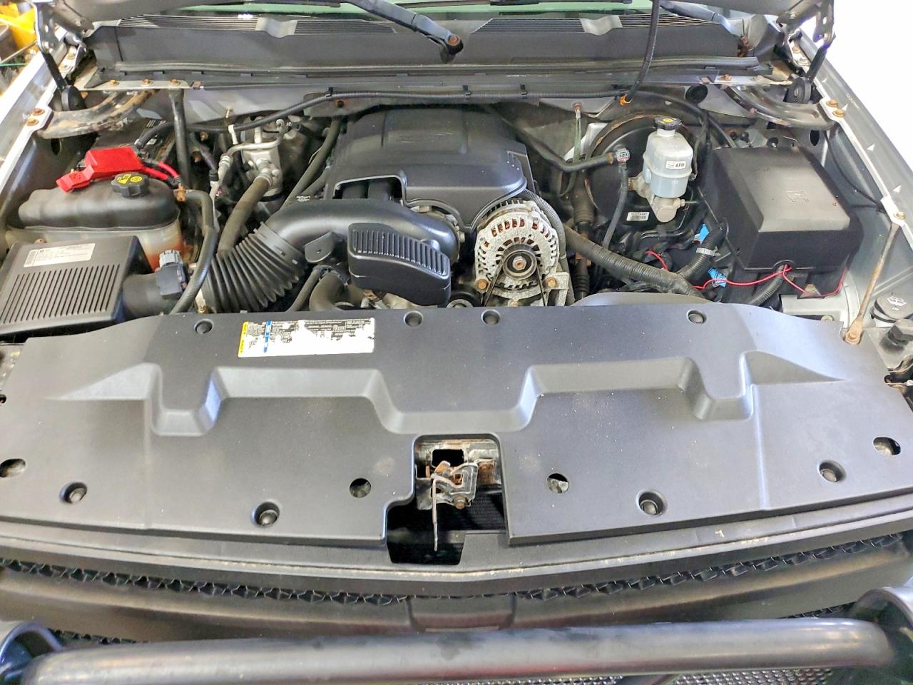 2011 Chevrolet Silverado K1500 Silver vin: 1GCNKPE06BF115767