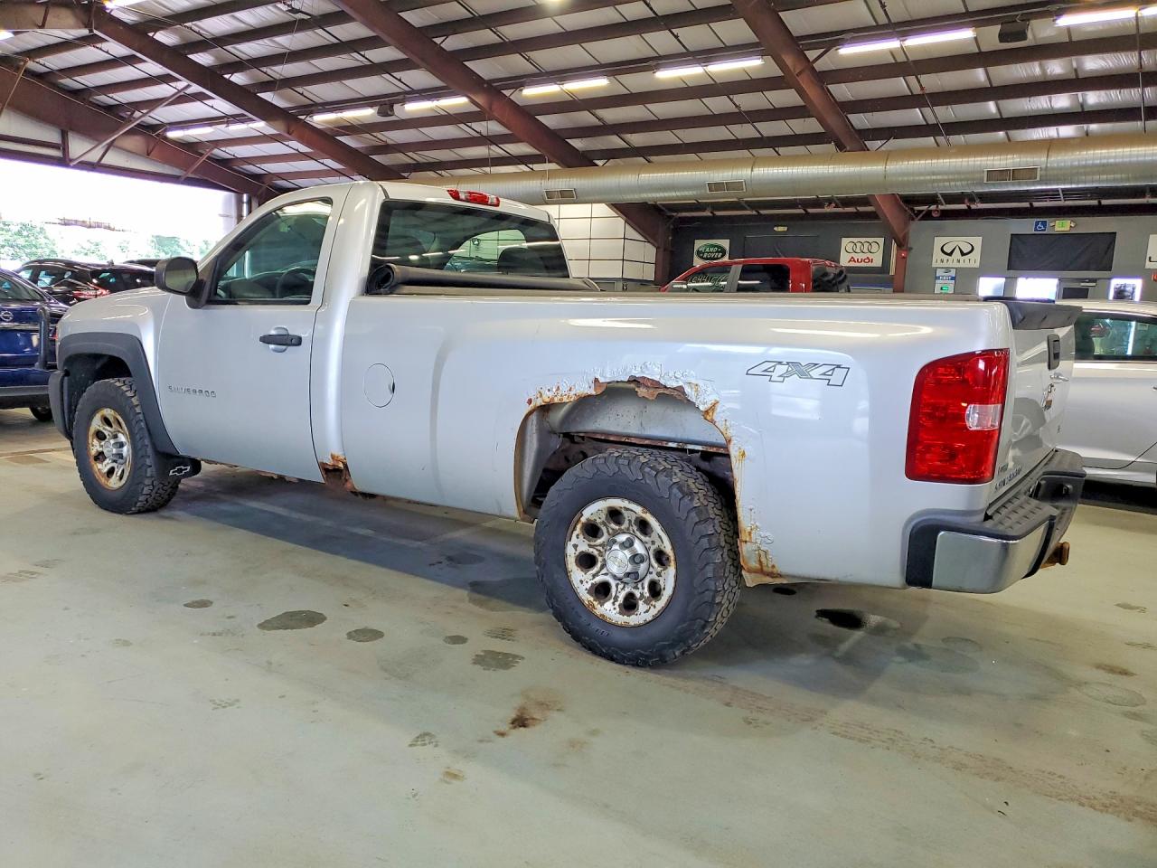2011 Chevrolet Silverado K1500 Silver vin: 1GCNKPE06BF115767