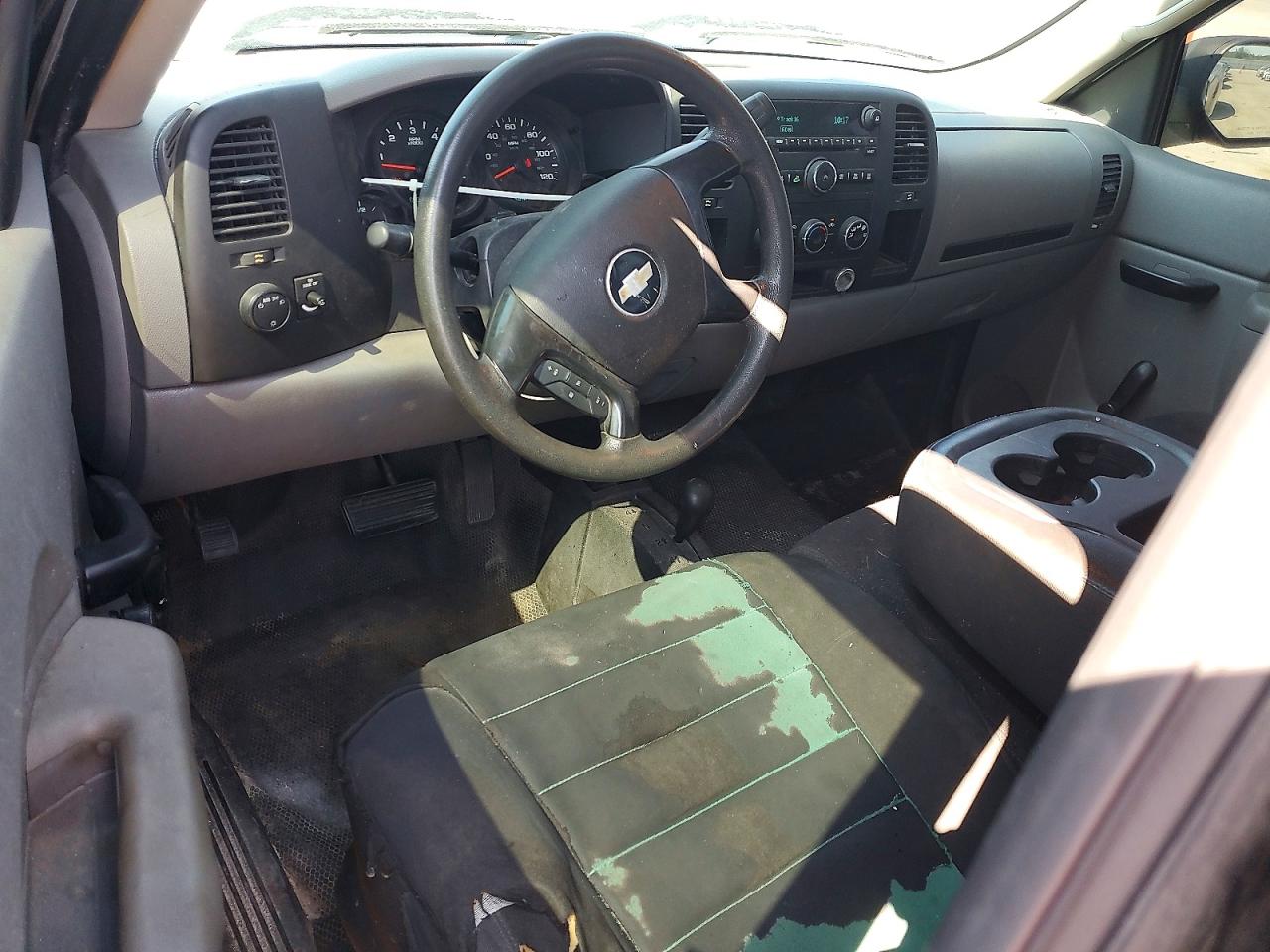 2011 Chevrolet Silverado K1500 Gray vin: 1GCNKPE06BZ130400
