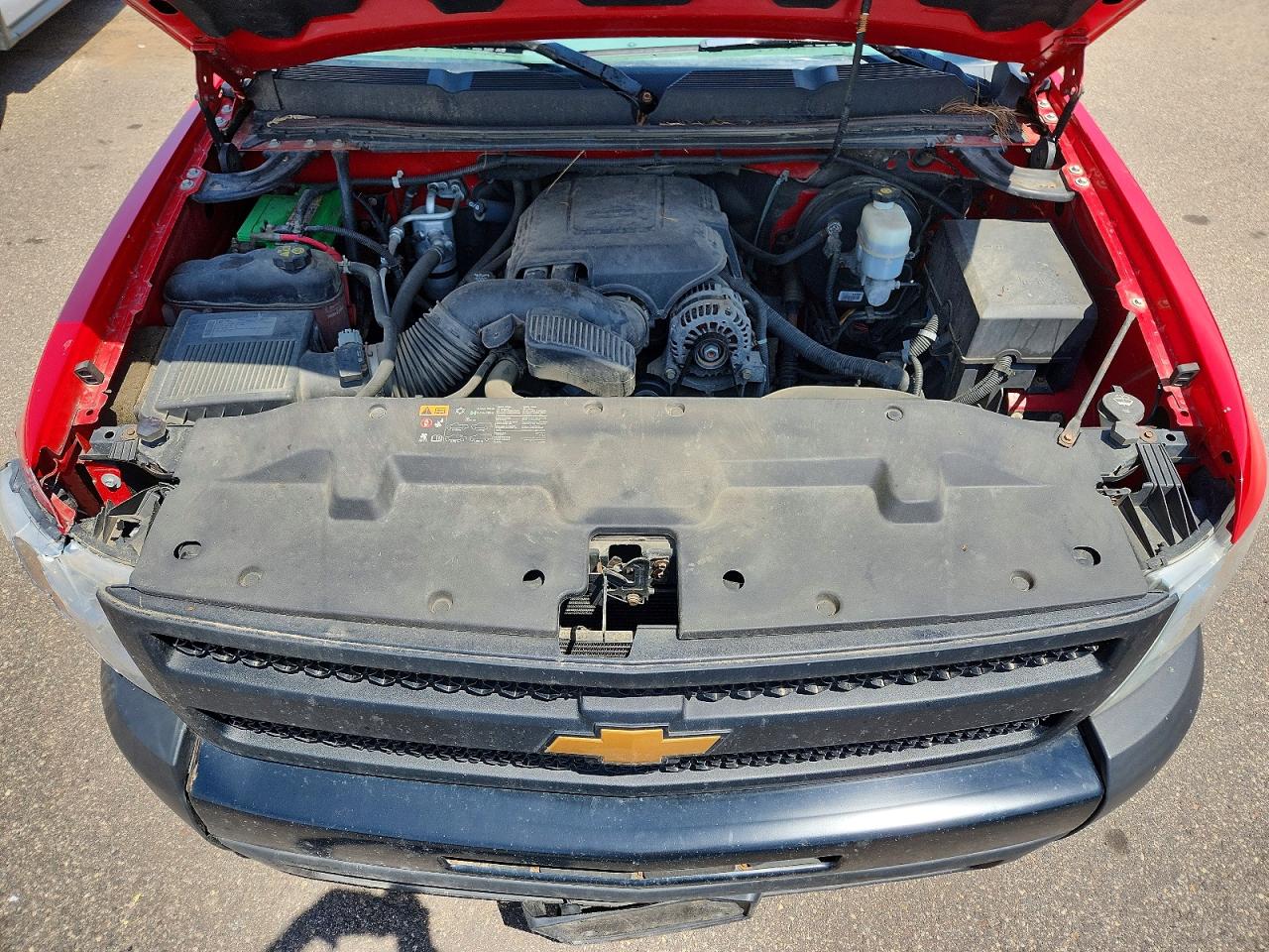2011 Chevrolet Silverado K1500 Красный vin: 1GCNKPE09BZ324273