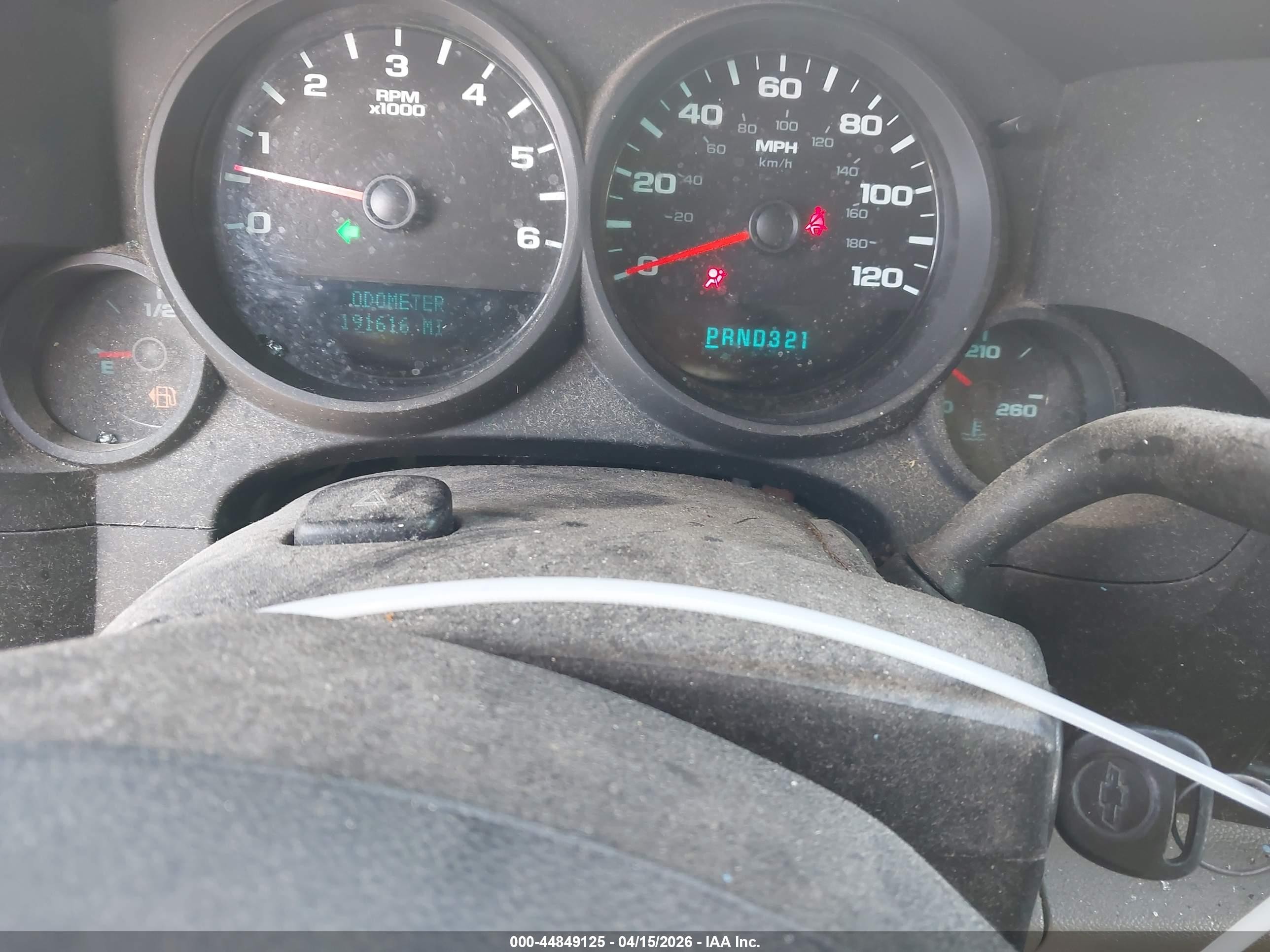 2011 Chevrolet Silverado 1500 Work Truck White vin: 1GCNKPEA1BZ257337
