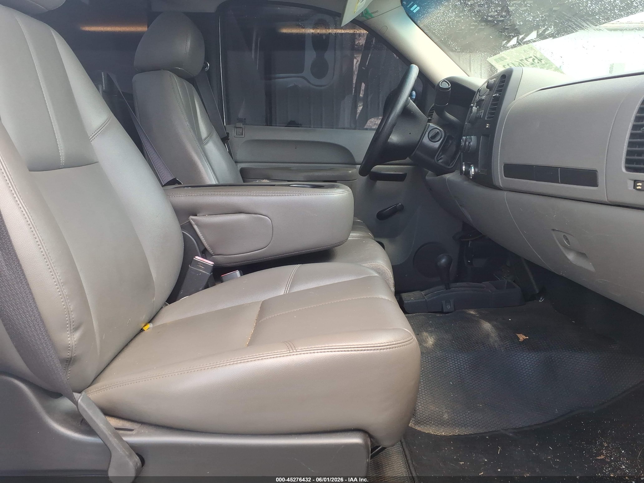 2011 Chevrolet Silverado 1500 Work Truck White vin: 1GCNKPEA1BZ371774
