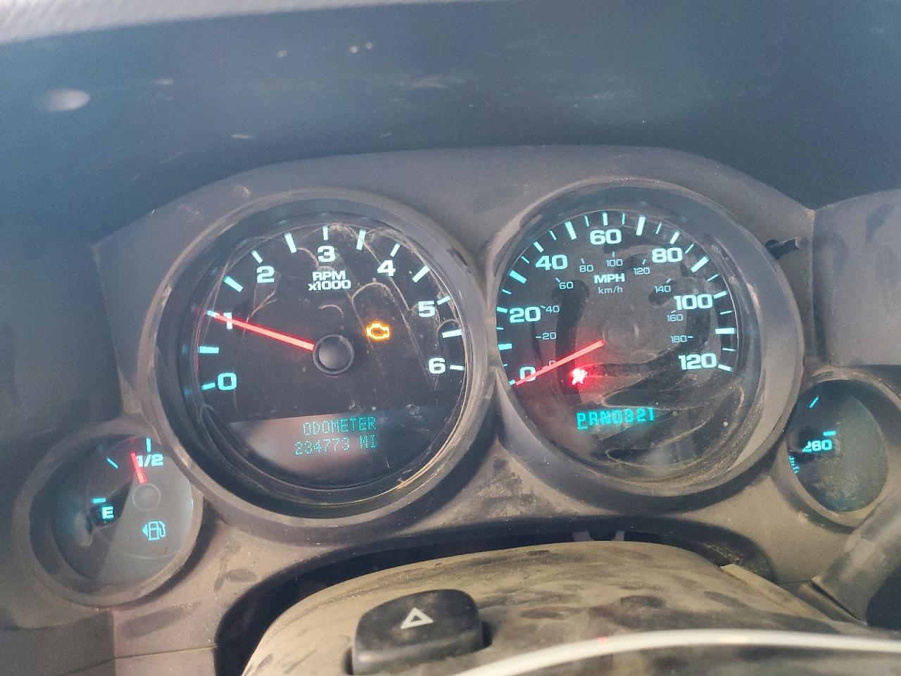 2012 Chevrolet Silverado K1500 Белый vin: 1GCNKPEA2CZ272477