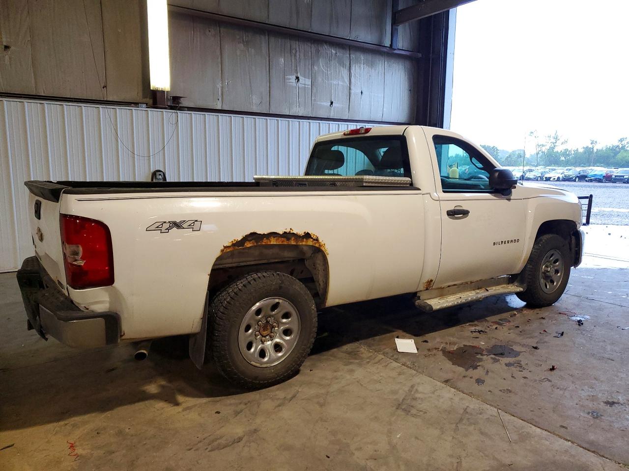 2012 Chevrolet Silverado K1500 Белый vin: 1GCNKPEA2CZ272477