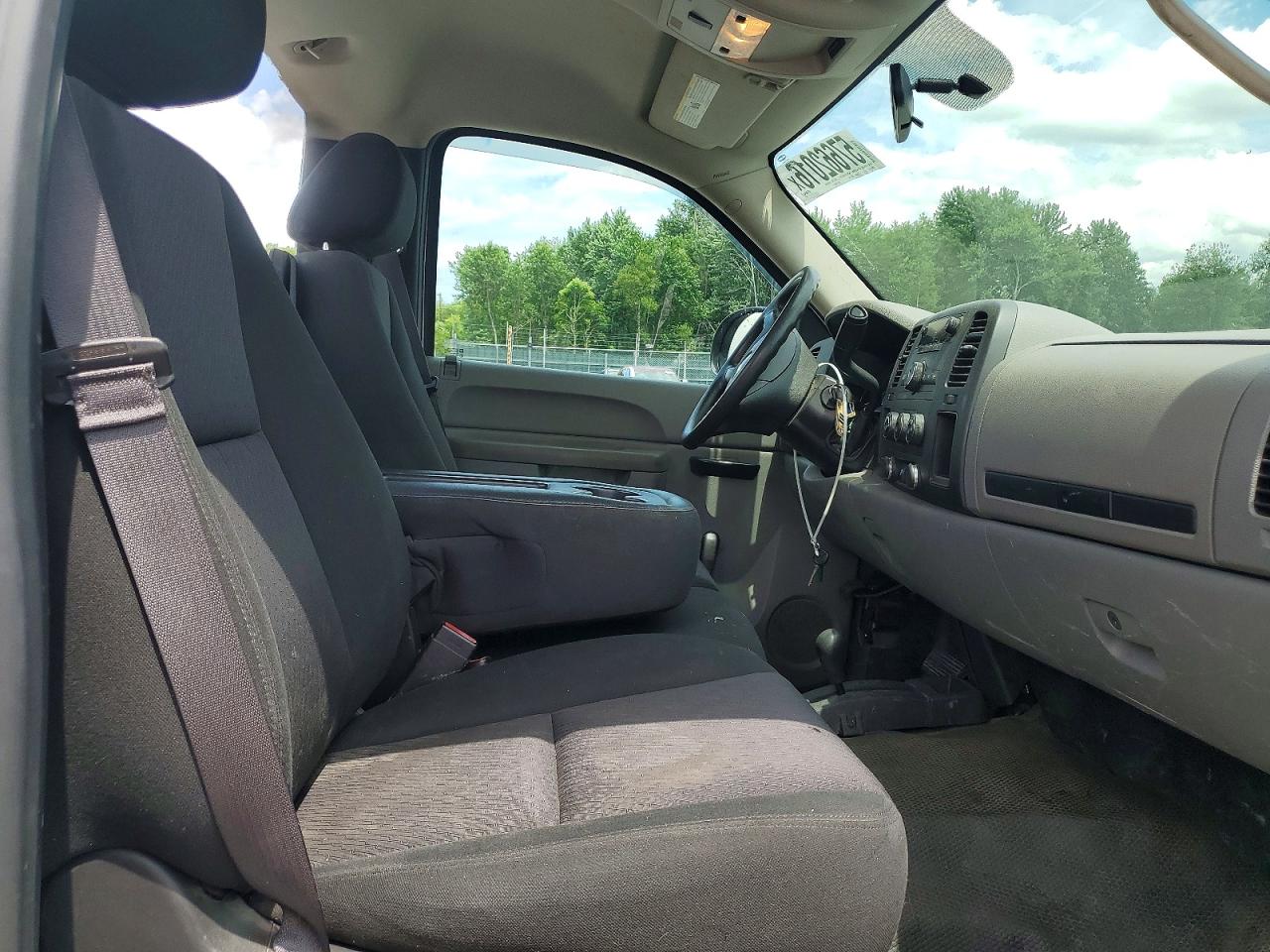 2013 Chevrolet Silverado K1500 Белый vin: 1GCNKPEA2DZ280225