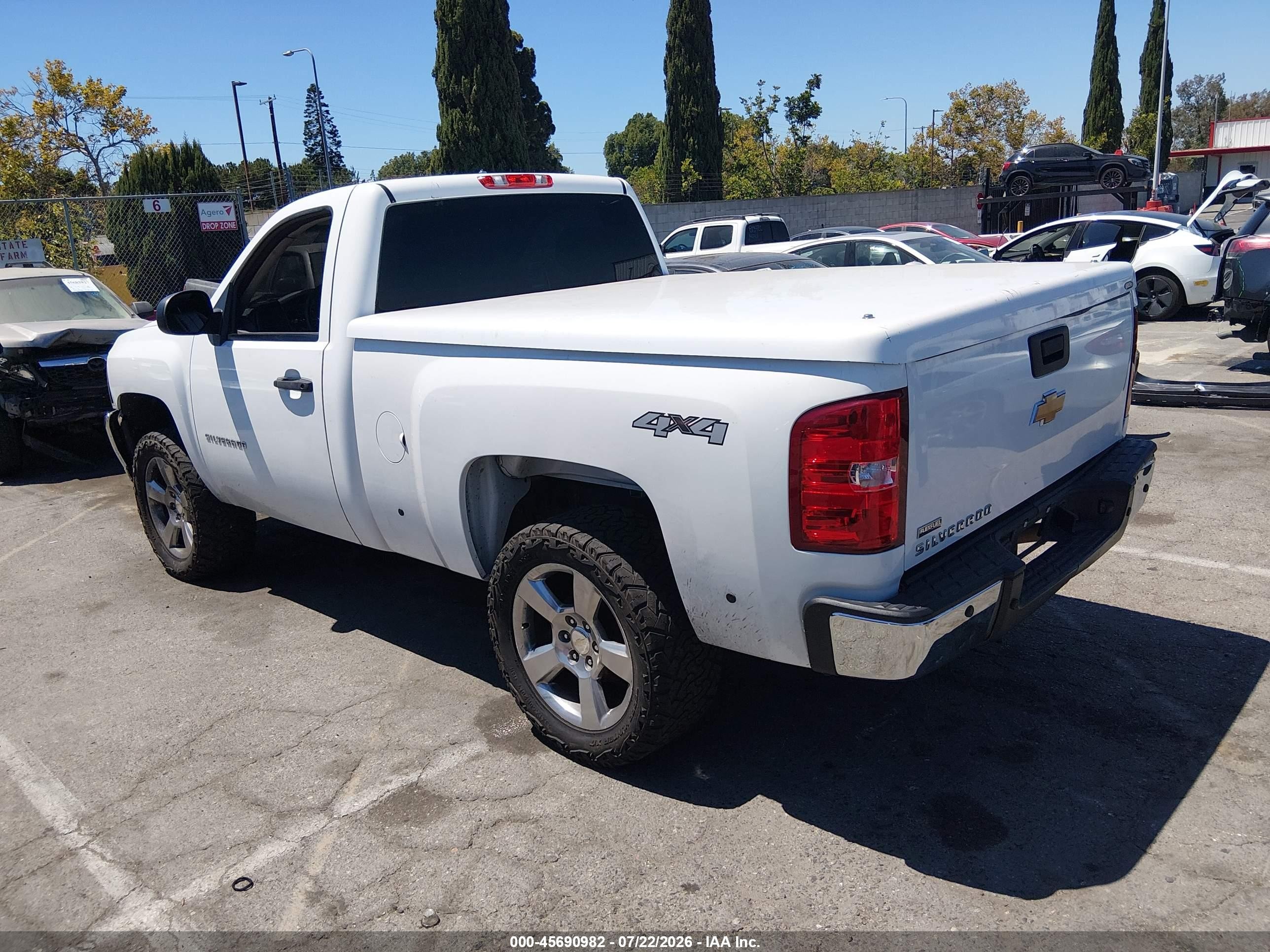 2011 Chevrolet Silverado 1500 Work Truck Черный vin: 1GCNKPEA3BZ415922