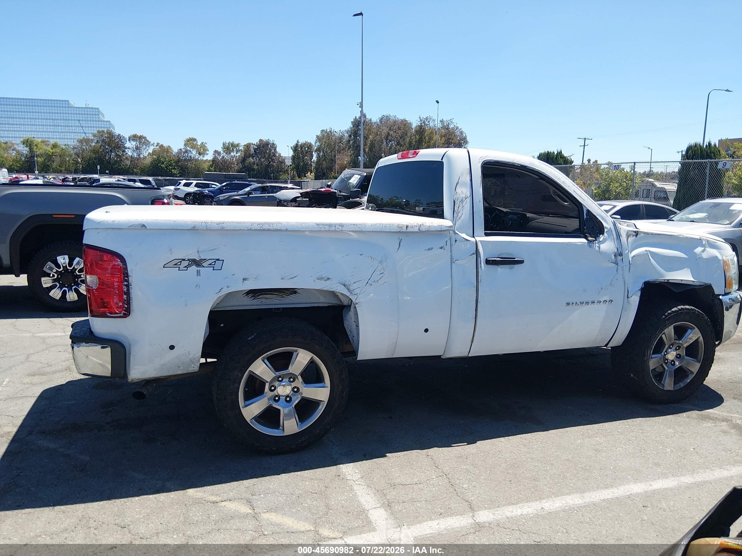 2011 Chevrolet Silverado 1500 Work Truck Черный vin: 1GCNKPEA3BZ415922
