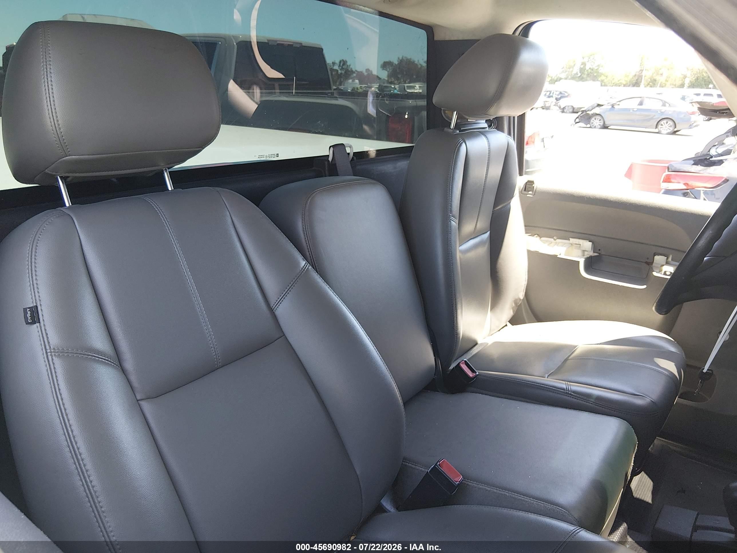 2011 Chevrolet Silverado 1500 Work Truck Черный vin: 1GCNKPEA3BZ415922