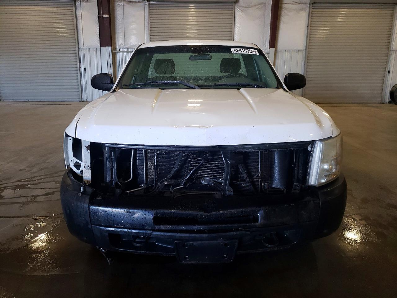 2011 Chevrolet Silverado K1500 White vin: 1GCNKPEA6BZ133225