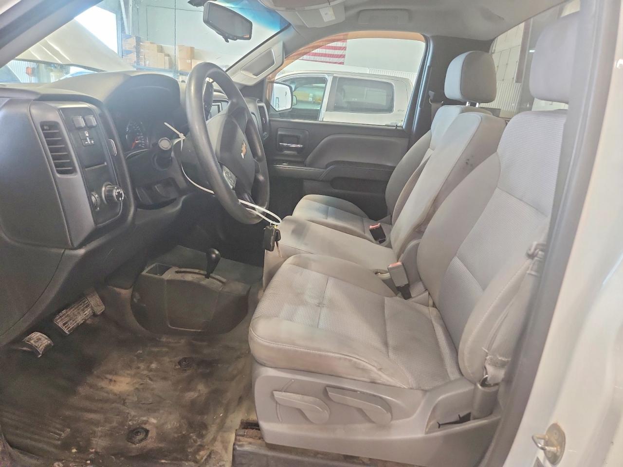 2015 Chevrolet Silverado K1500 White vin: 1GCNKPEC2FZ241283