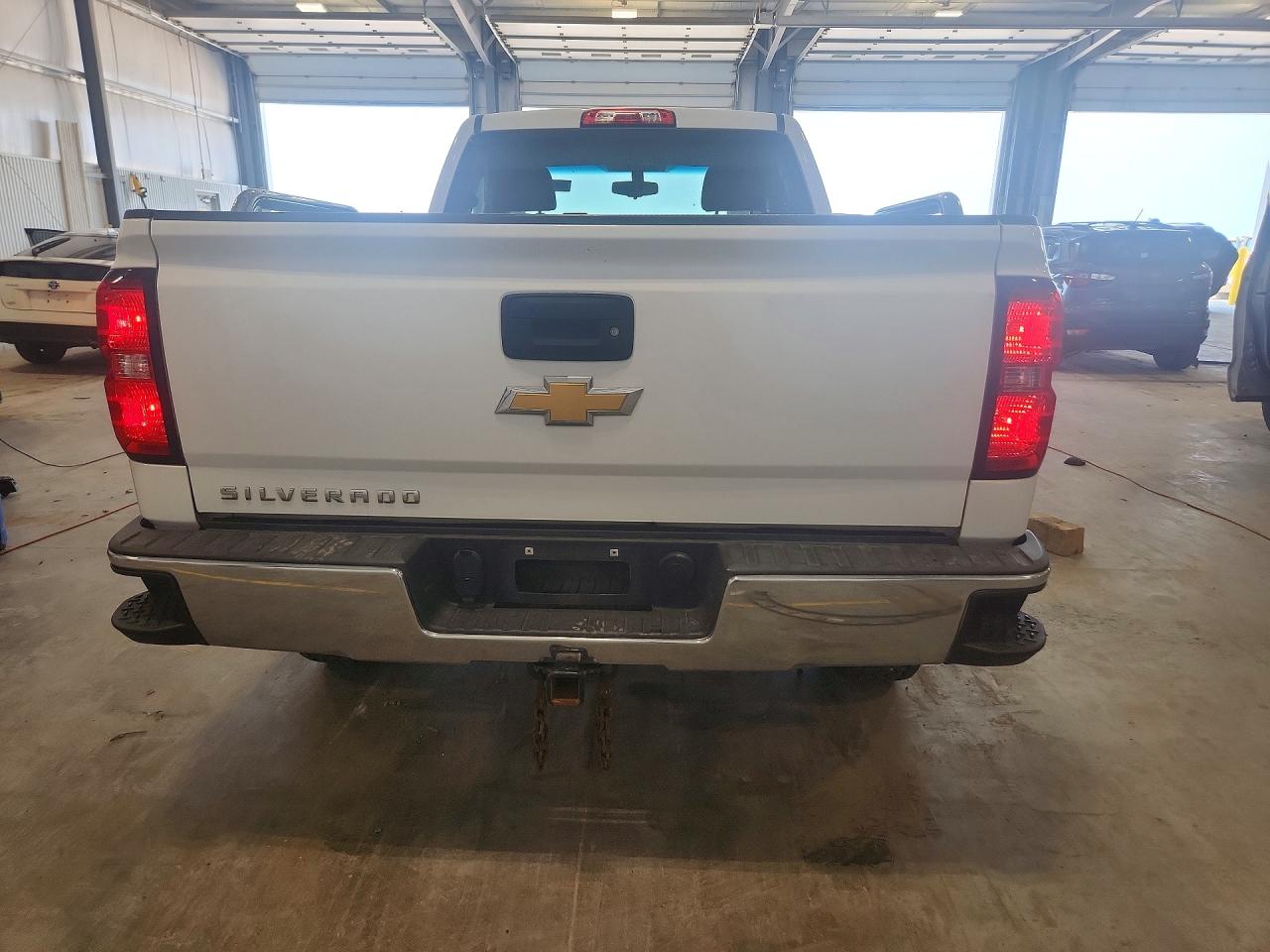 2015 Chevrolet Silverado K1500 White vin: 1GCNKPEC2FZ241283