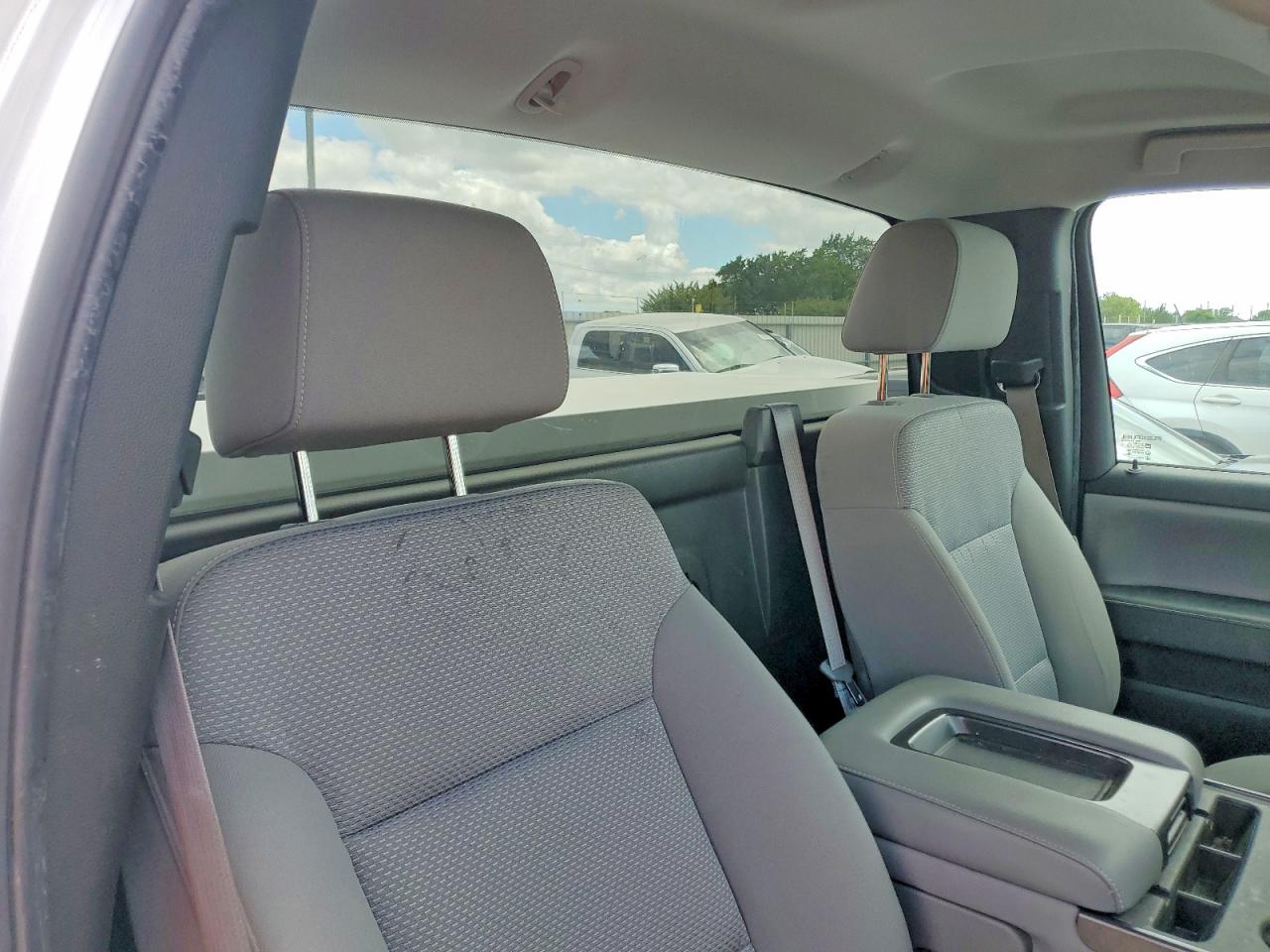 2014 Chevrolet Silverado K1500 White vin: 1GCNKPEC3EZ276865
