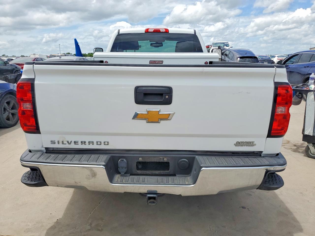 2014 Chevrolet Silverado K1500 White vin: 1GCNKPEC3EZ276865