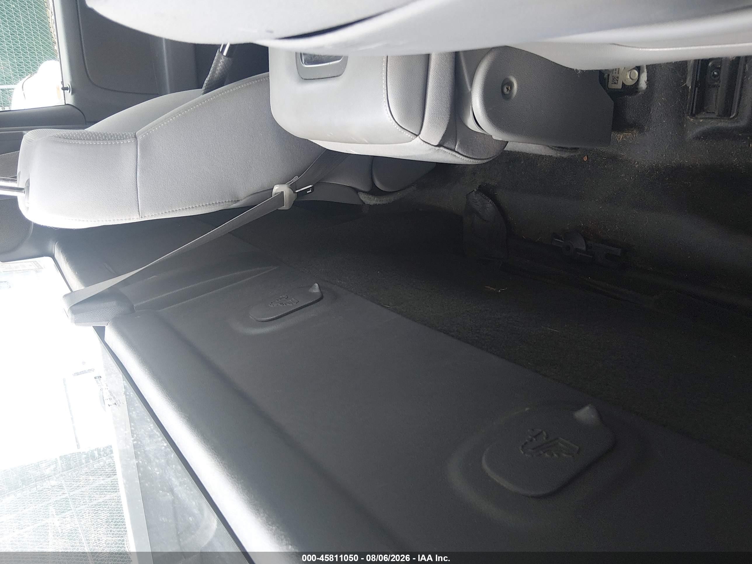 2014 Chevrolet Silverado 1500 Work Truck White vin: 1GCNKPEC5EZ282456