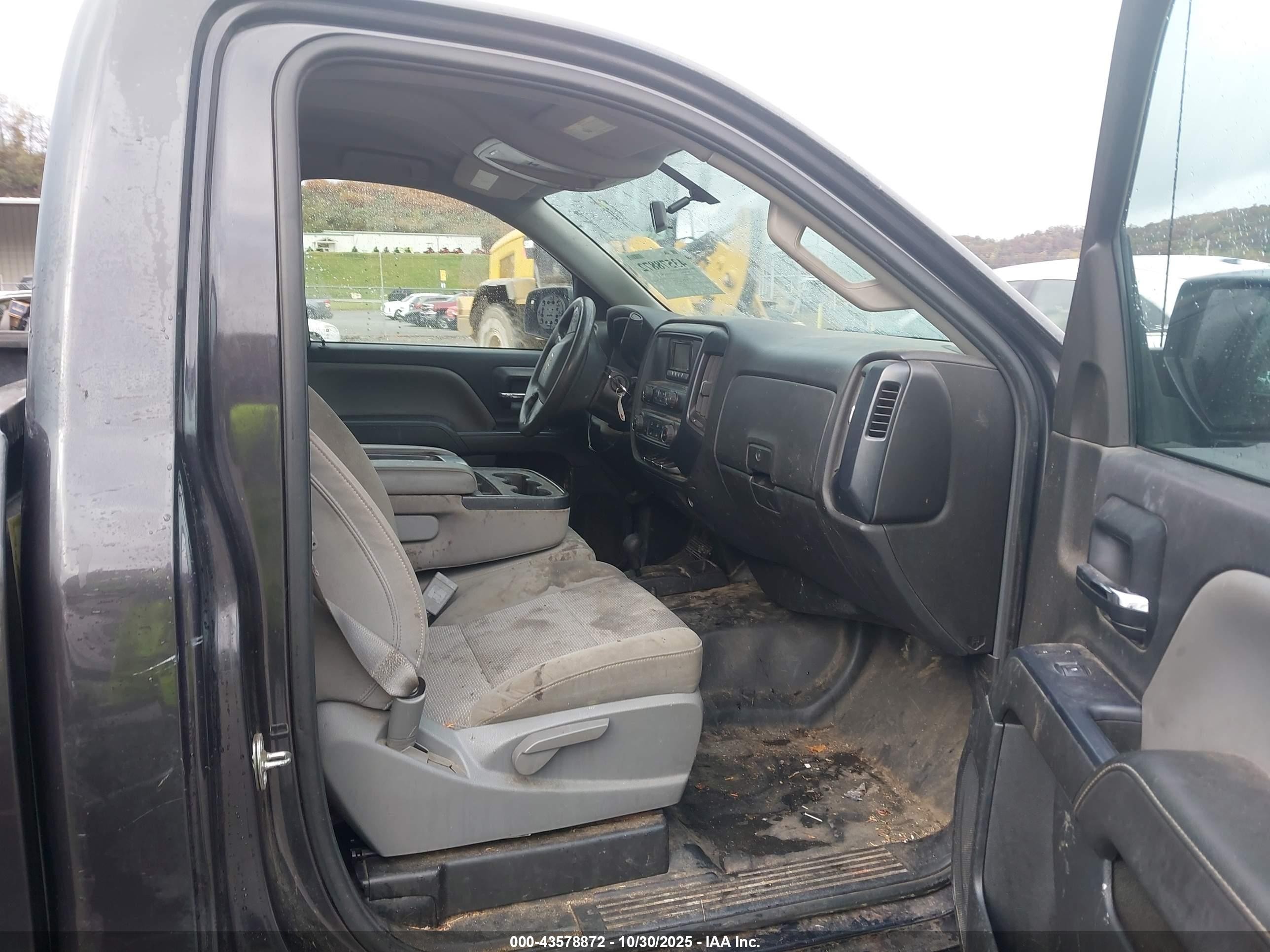 2015 Chevrolet Silverado 1500 Wt Черный vin: 1GCNKPEC6FZ180147