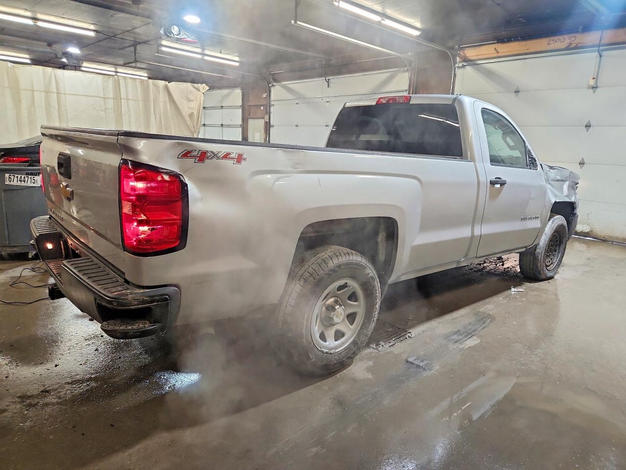 2015 Chevrolet Silverado K1500 Silver vin: 1GCNKPEC7FZ145732