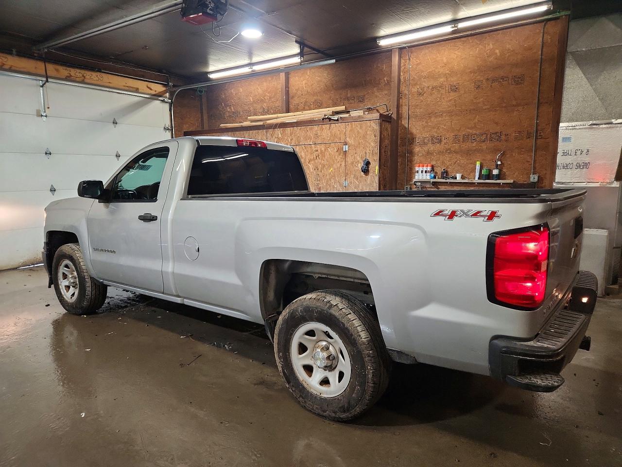 2015 Chevrolet Silverado K1500 Silver vin: 1GCNKPEC7FZ145732