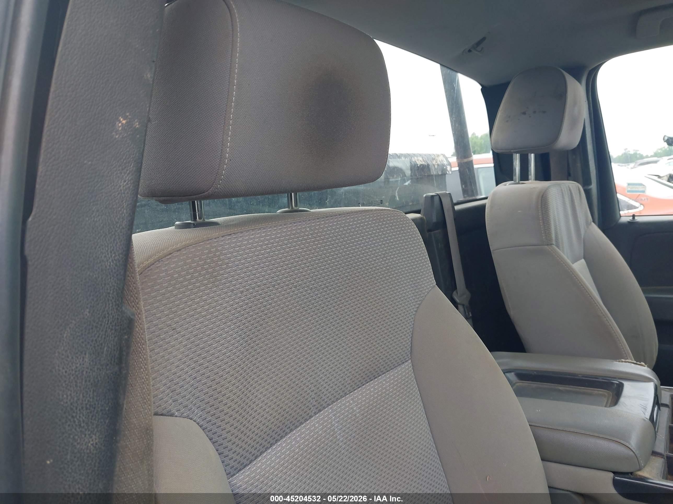 2015 Chevrolet Silverado 1500 Wt Белый vin: 1GCNKPEH5FZ216406
