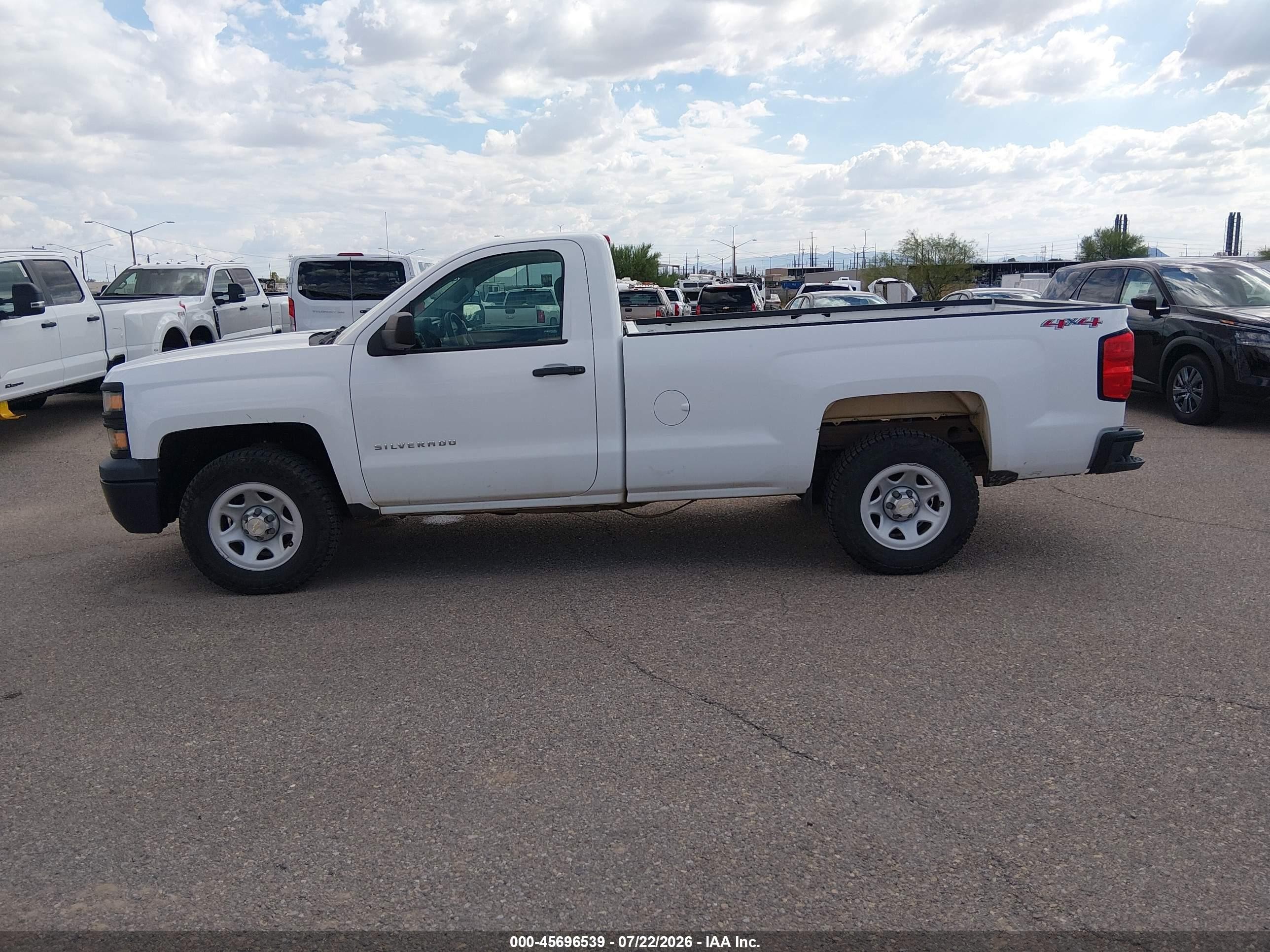 2015 Chevrolet Silverado 1500 Work Truck White vin: 1GCNKPEH8FZ342811