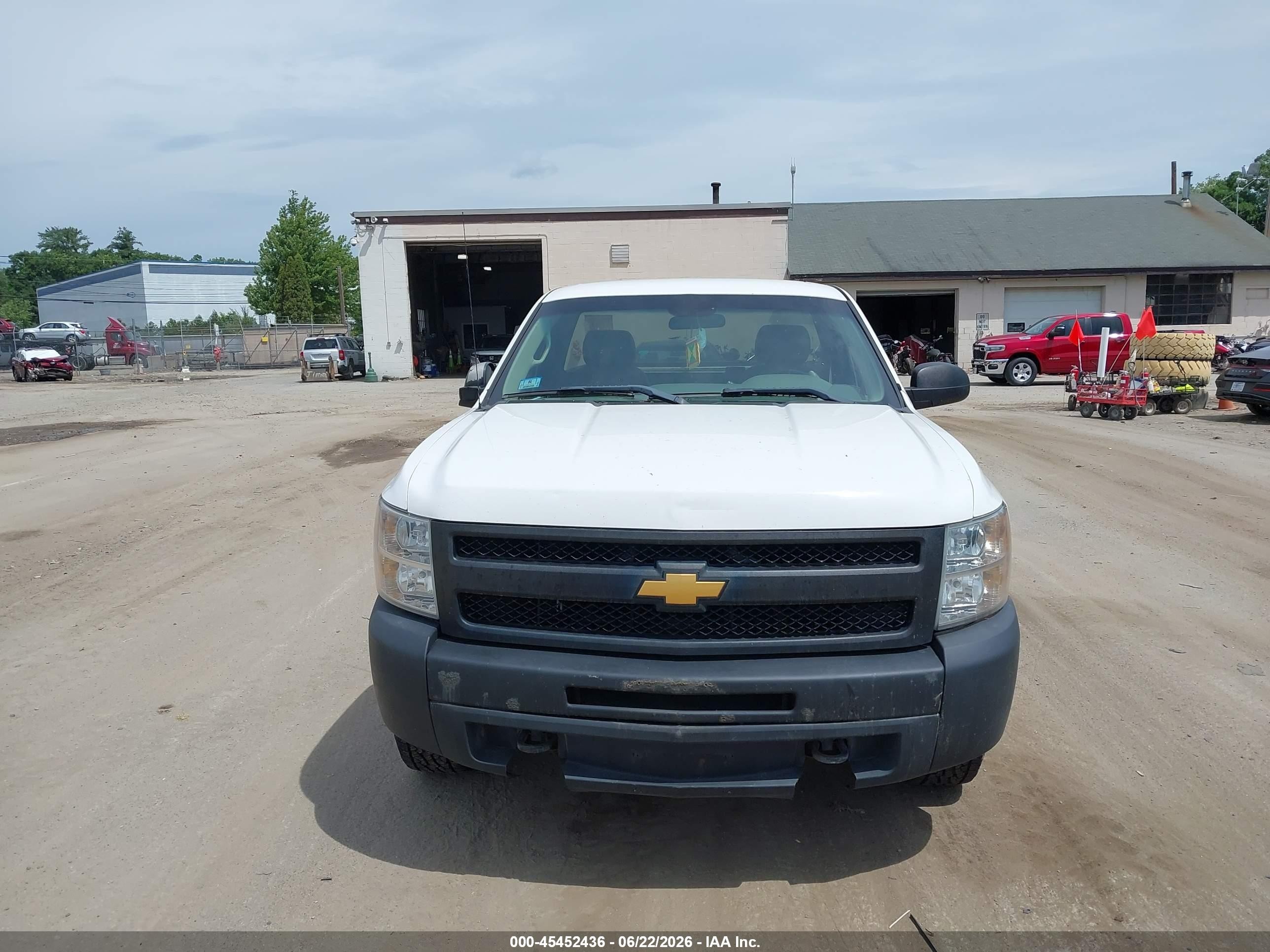 2012 Chevrolet Silverado 1500 Work Truck White vin: 1GCNKPEX6CZ245660