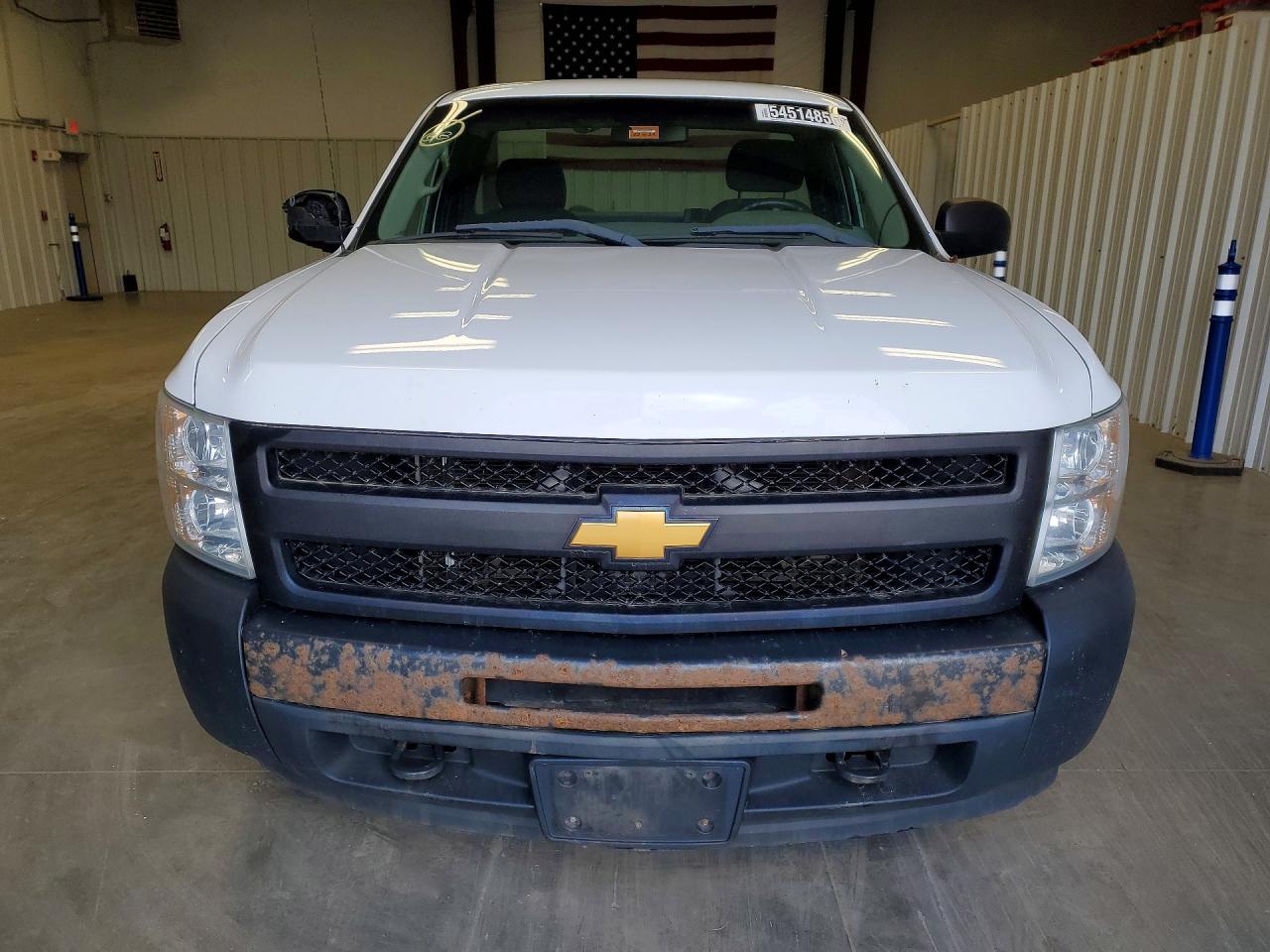 2013 Chevrolet Silverado K1500 White vin: 1GCNKPEX8DZ148817