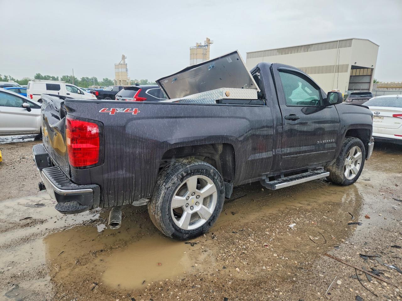 2015 Chevrolet Silverado K1500 Lt Черный vin: 1GCNKREC3FZ180215