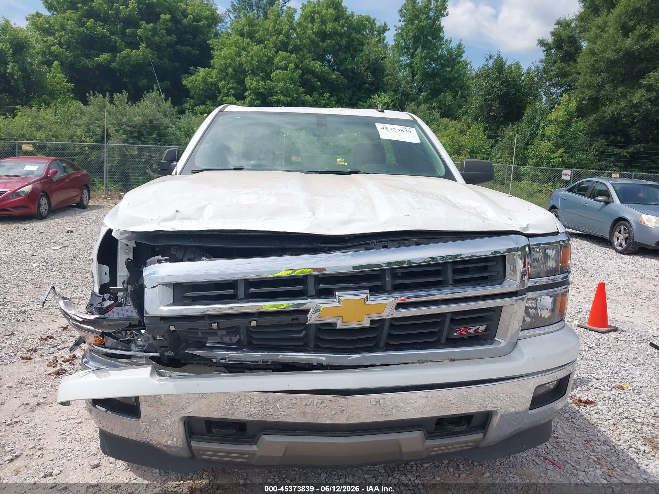 2014 Chevrolet Silverado 1500 Lt White vin: 1GCNKRECXEZ291990