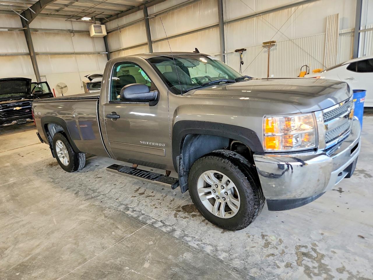 2013 Chevrolet Silverado K1500 Lt Gray vin: 1GCNKSE06DZ367345