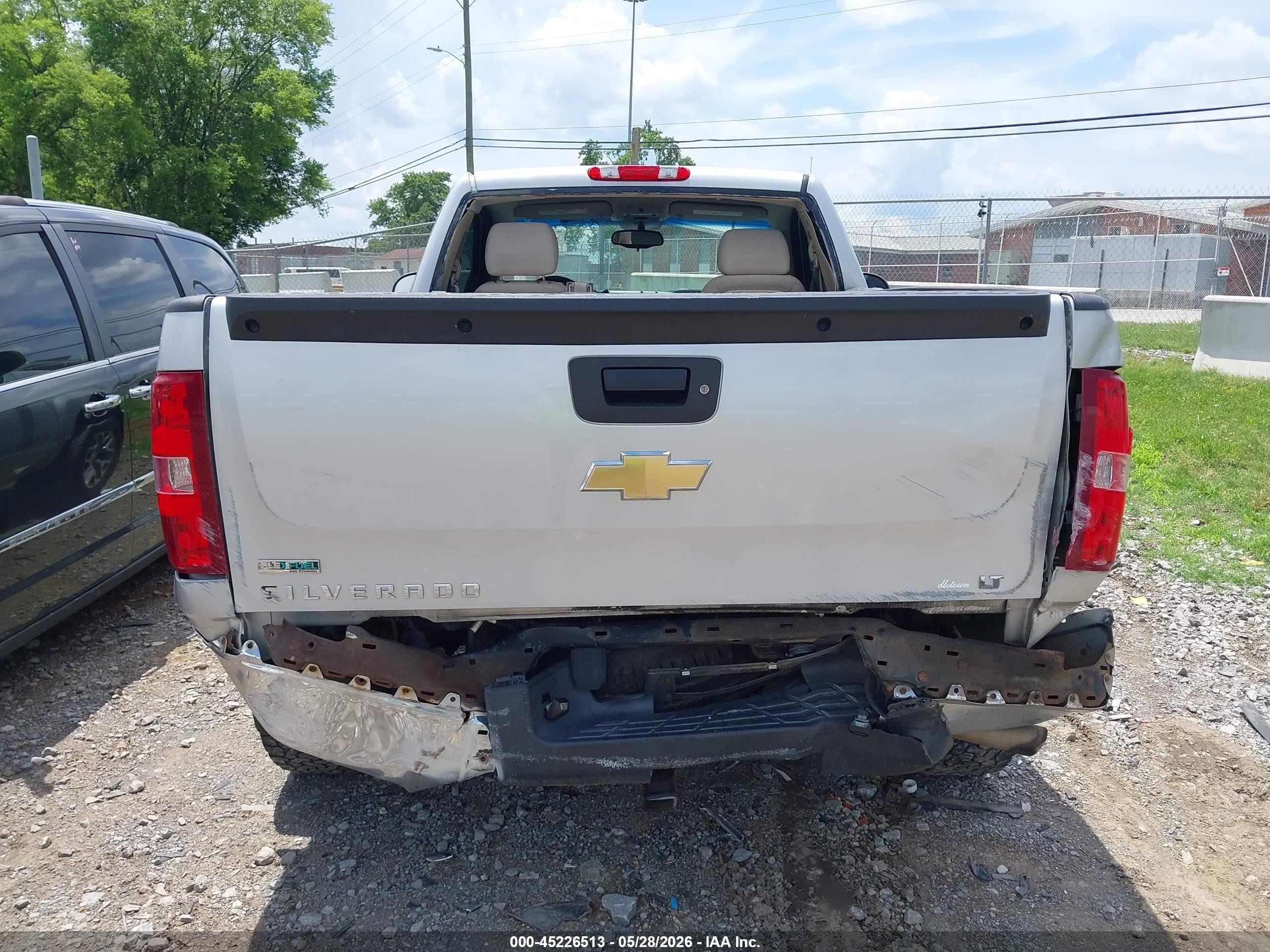 2011 Chevrolet Silverado 1500 Lt Silver vin: 1GCNKSE08BZ283539