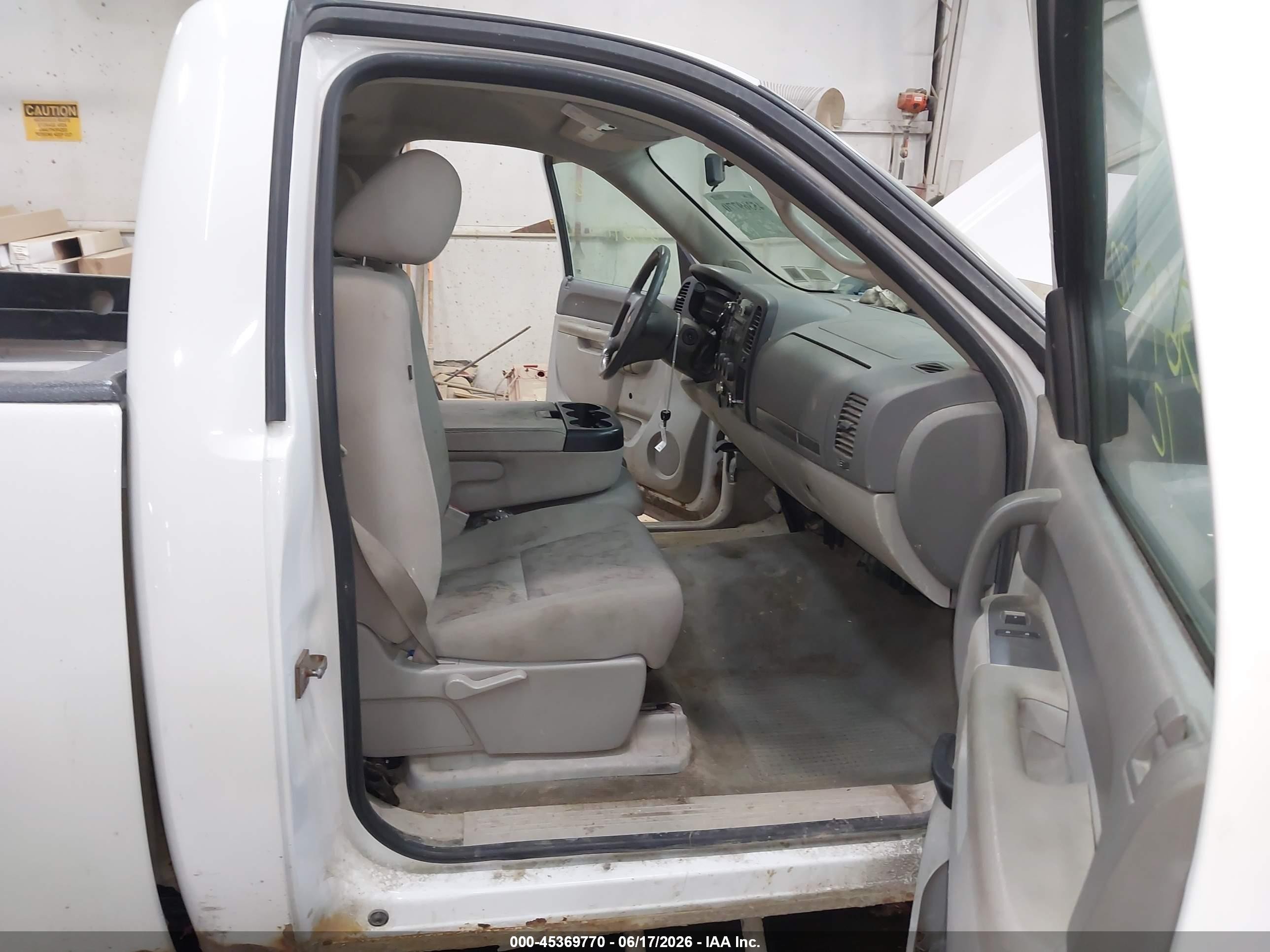 2012 Chevrolet Silverado 1500 Lt White vin: 1GCNKSEAXCZ120031