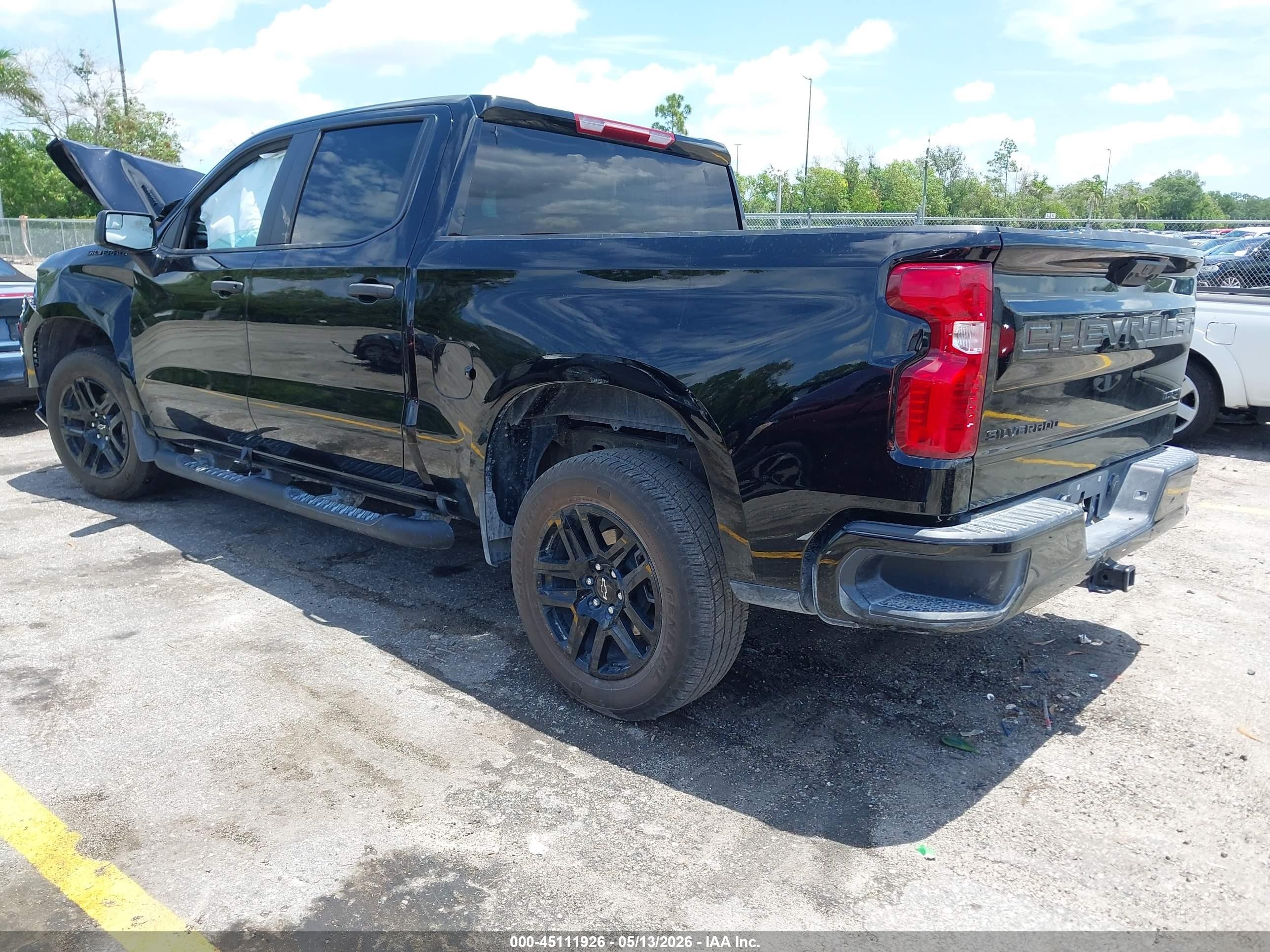 2025 Chevrolet Silverado 1500 2wd  Short Bed Custom Черный vin: 1GCPABEK3SZ336600