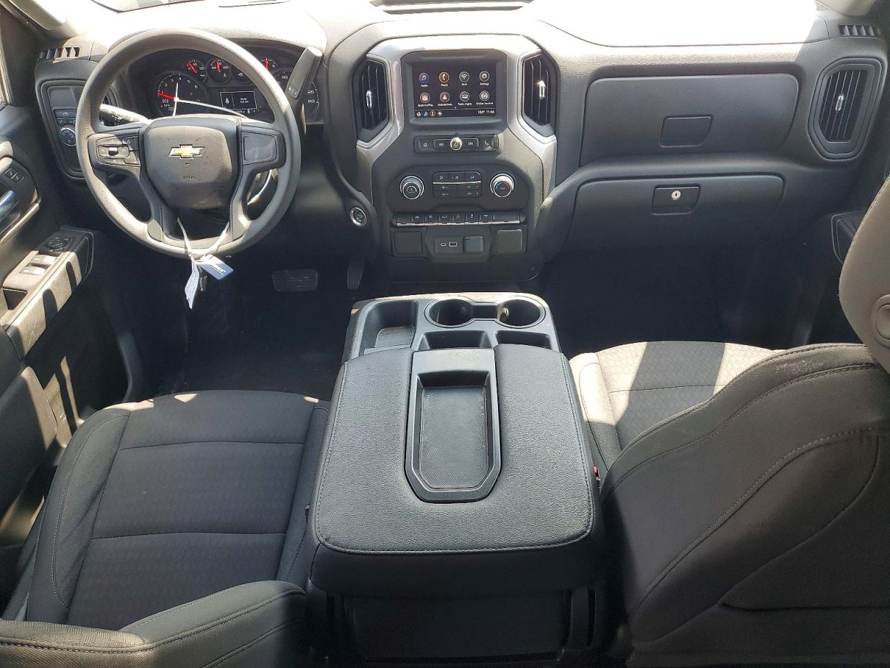 2022 Chevrolet Silverado C1500 Custom Silver vin: 1GCPABEK7NZ523391