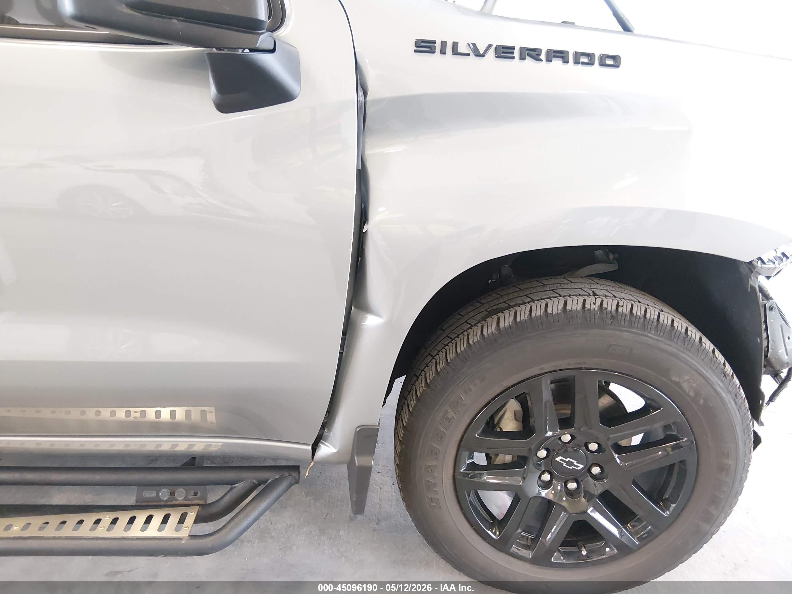 2024 Chevrolet Silverado 1500 2wd  Short Bed Custom Серый vin: 1GCPABEK9RZ347546