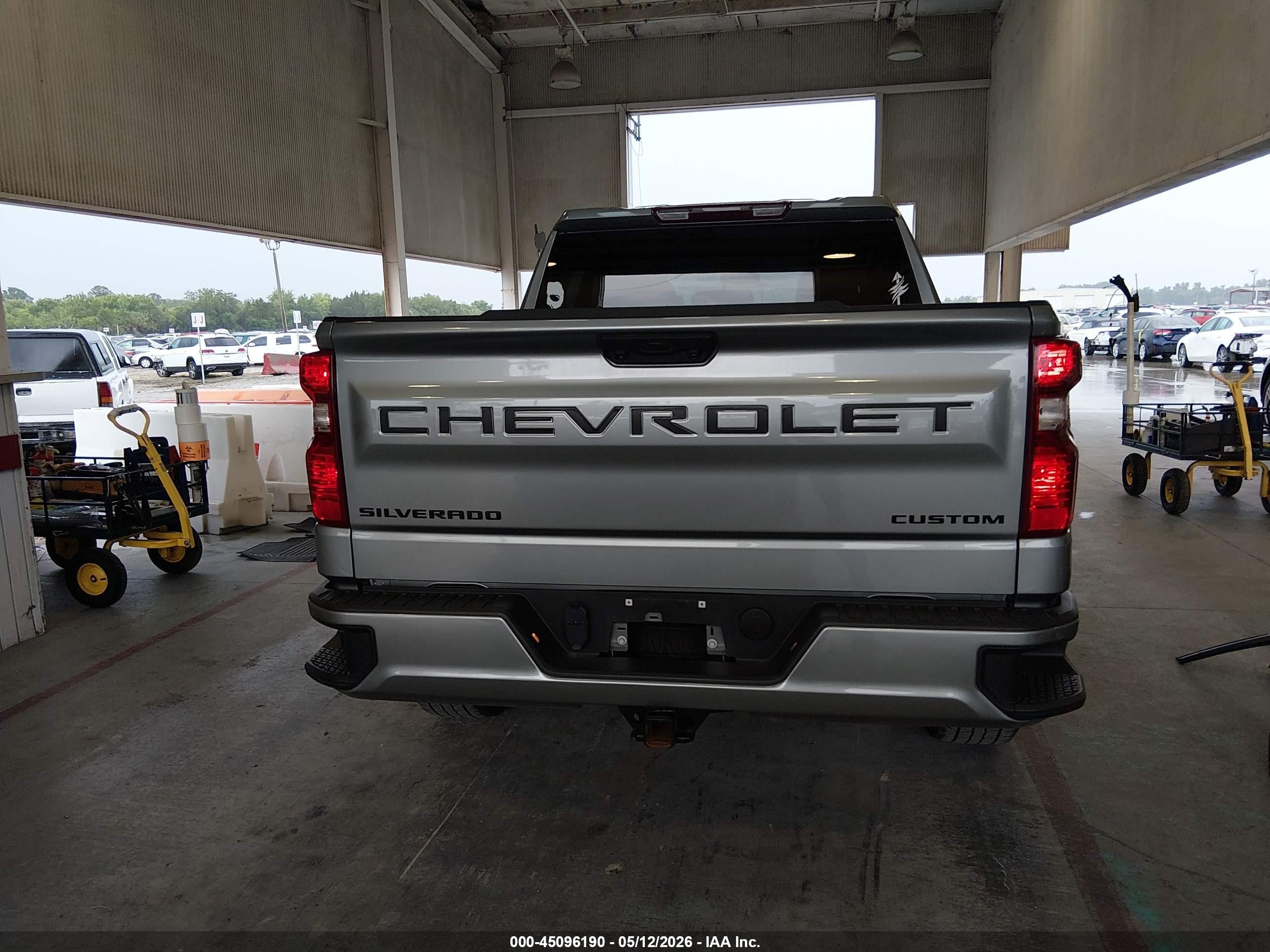 2024 Chevrolet Silverado 1500 2wd  Short Bed Custom Серый vin: 1GCPABEK9RZ347546