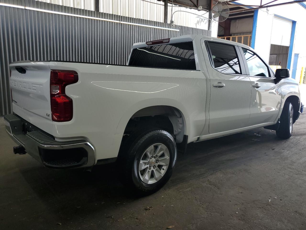 2025 Chevrolet Silverado C1500 Lt   White vin: 1GCPACED6SZ110039