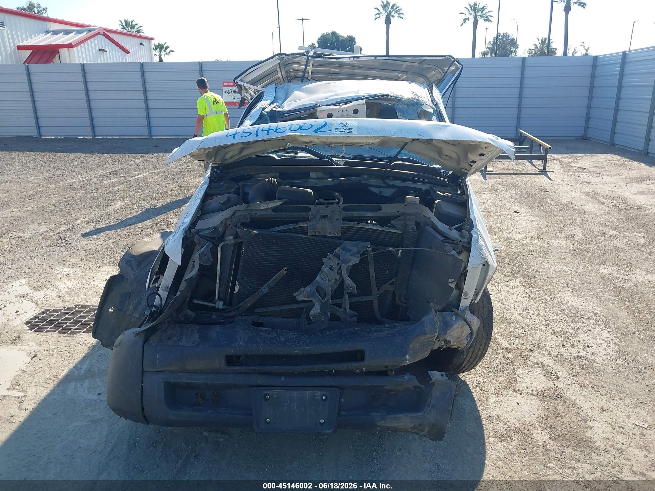 2010 Chevrolet Silverado 1500 Work Truck White vin: 1GCPCPEX2AZ134462