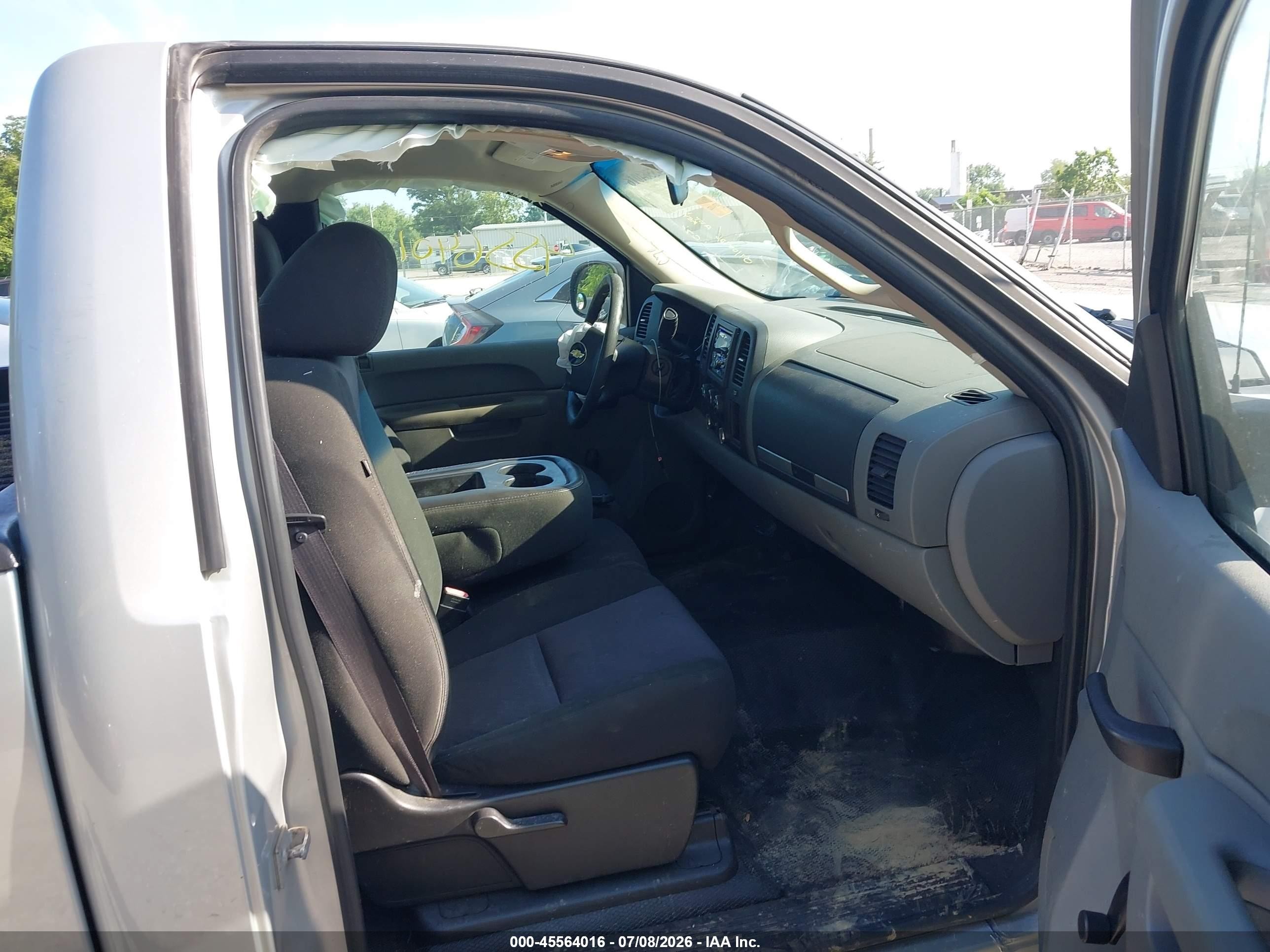 2010 Chevrolet Silverado 1500 Work Truck Silver vin: 1GCPCPEX2AZ246937