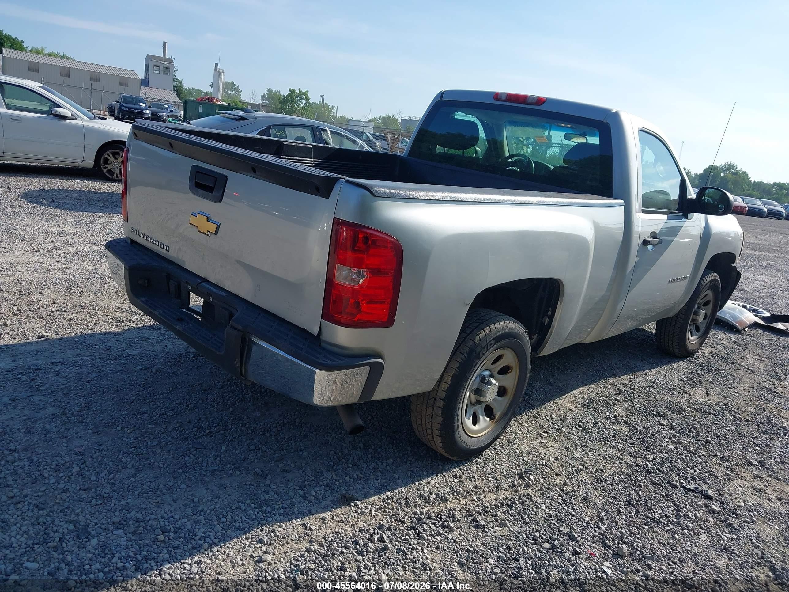 2010 Chevrolet Silverado 1500 Work Truck Silver vin: 1GCPCPEX2AZ246937