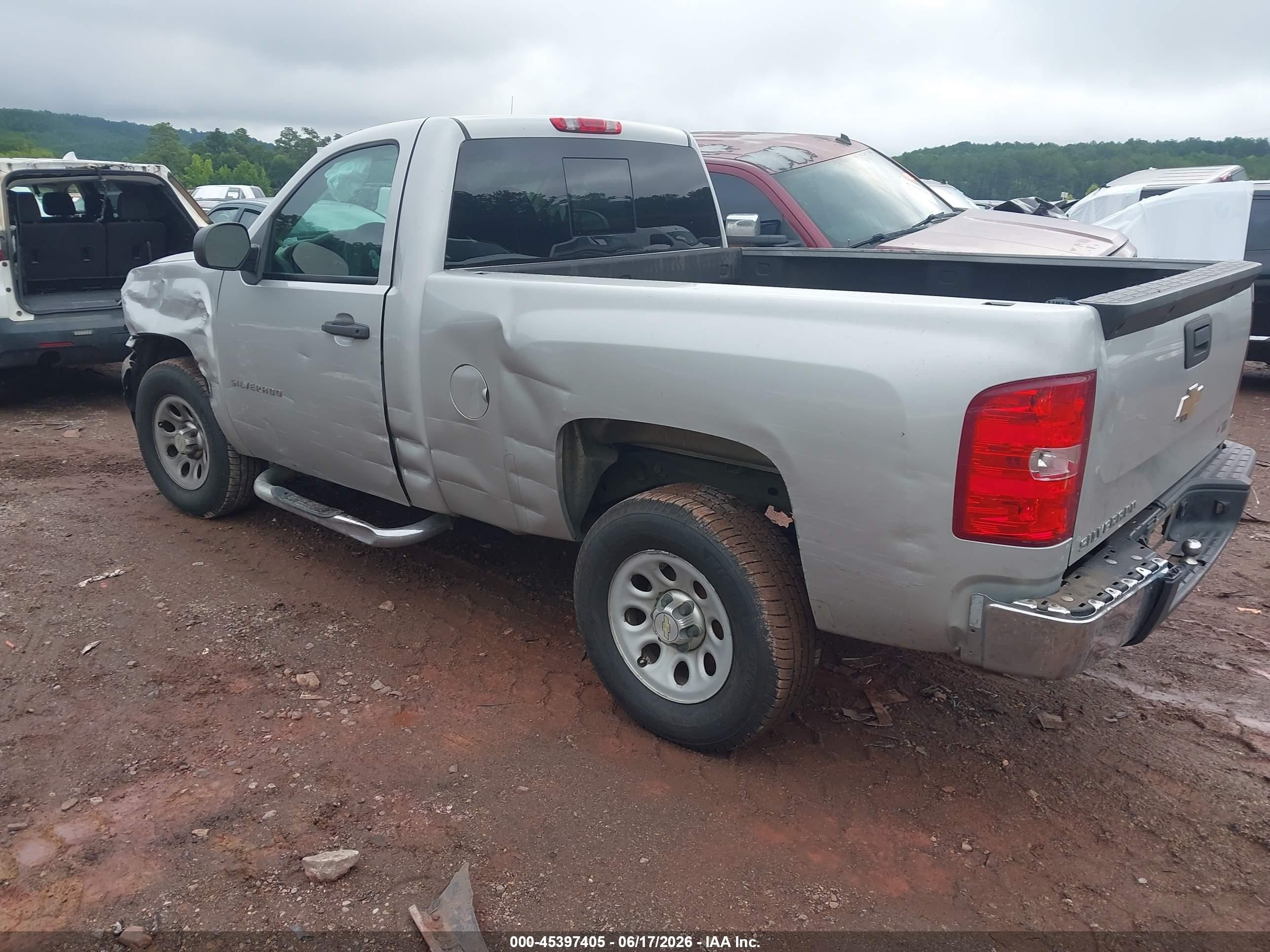 2010 Chevrolet Silverado 1500 Work Truck Silver vin: 1GCPCPEX4AZ132034