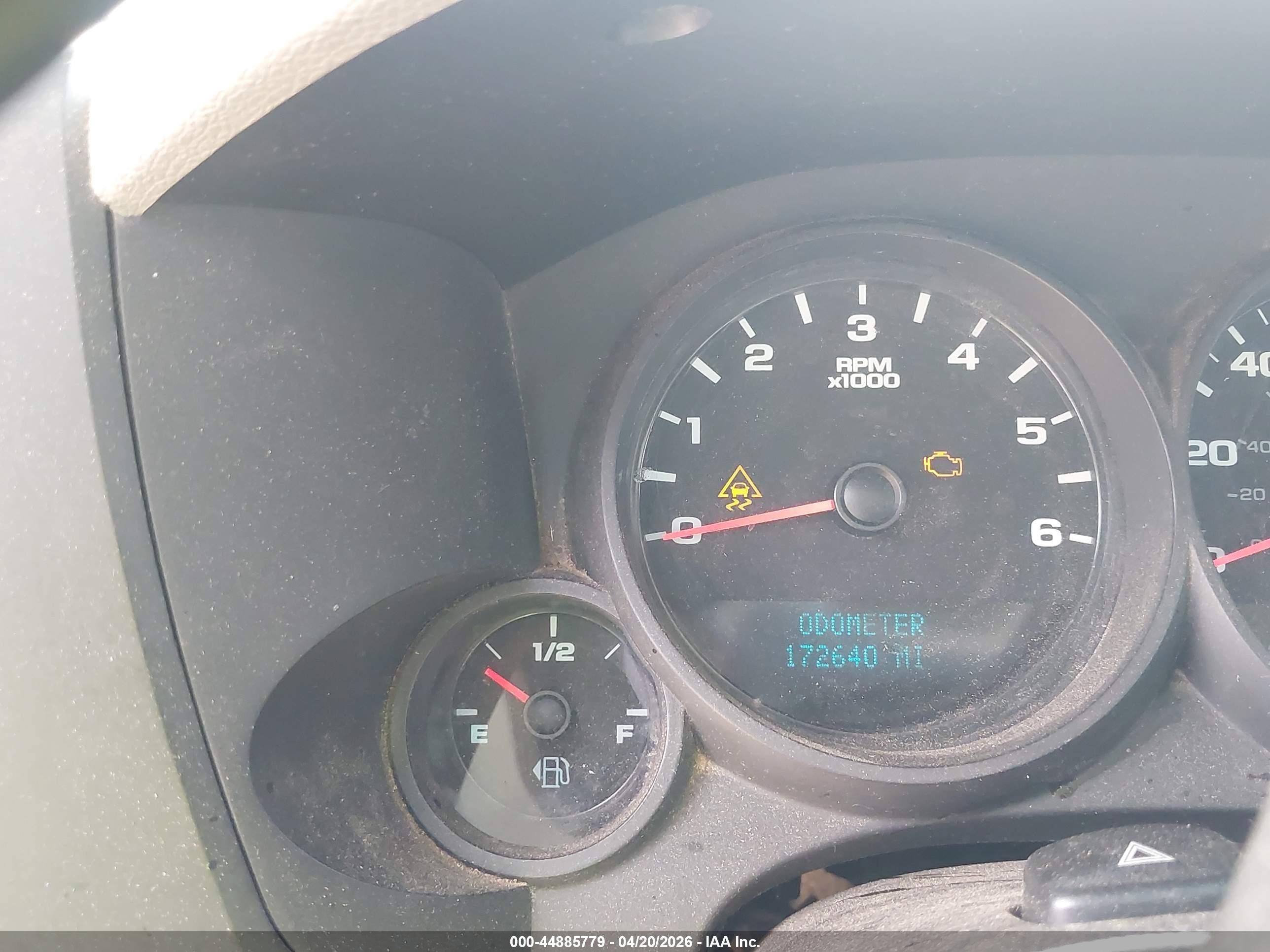 2010 Chevrolet Silverado 1500 Work Truck White vin: 1GCPCPEX5AZ281195