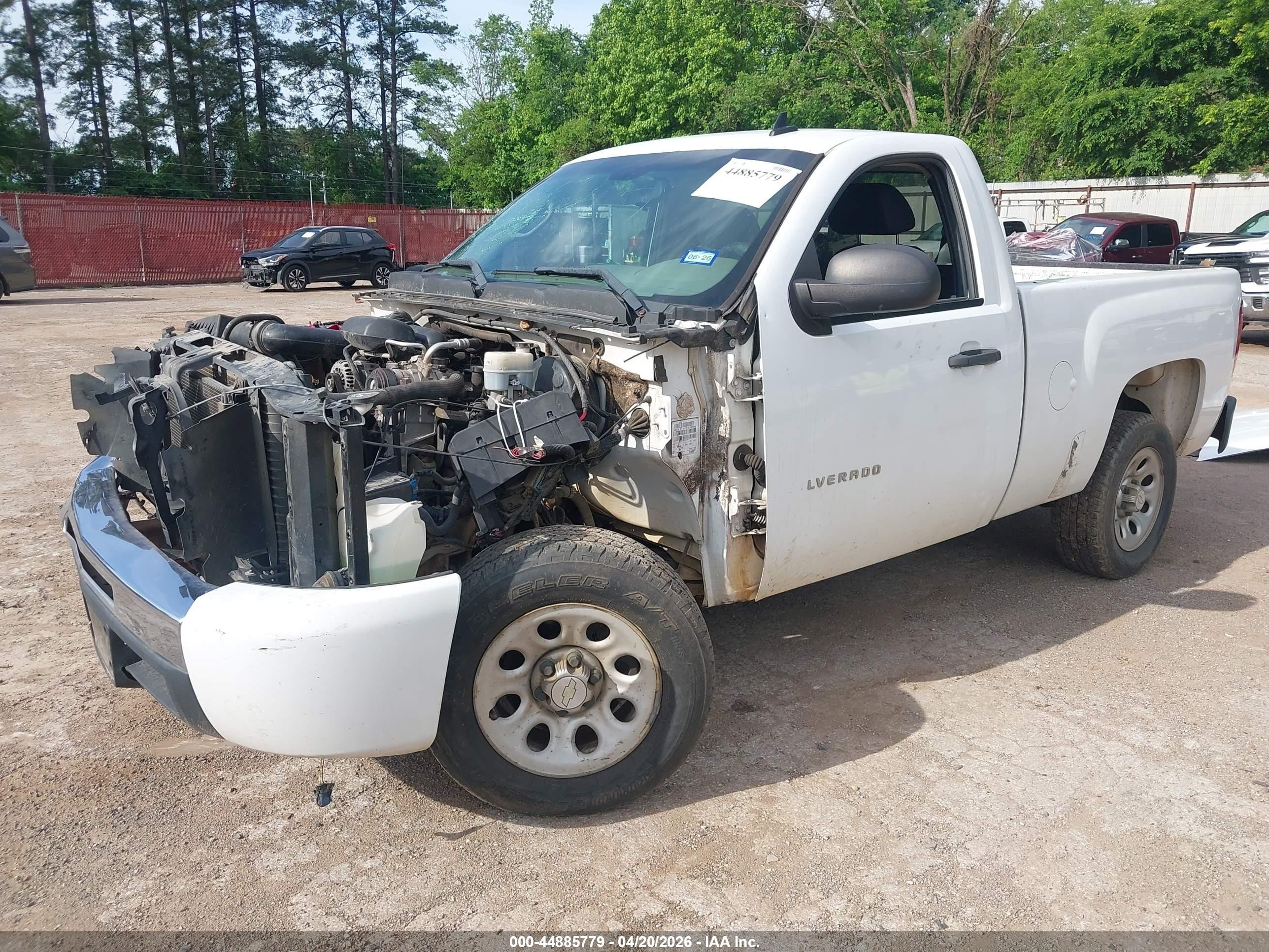 2010 Chevrolet Silverado 1500 Work Truck White vin: 1GCPCPEX5AZ281195