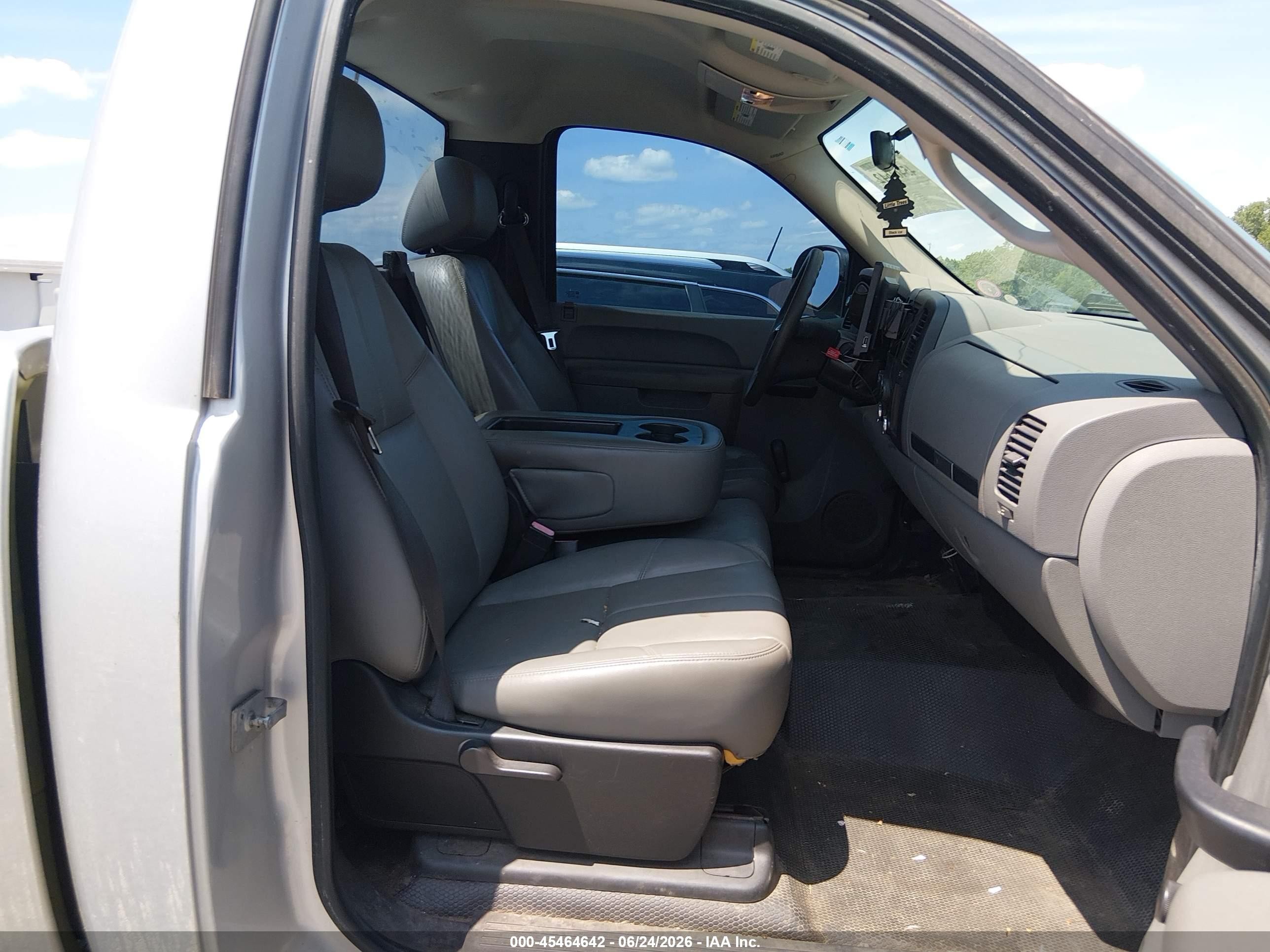 2010 Chevrolet Silverado 1500 Work Truck Gray vin: 1GCPCPEX8AZ166767