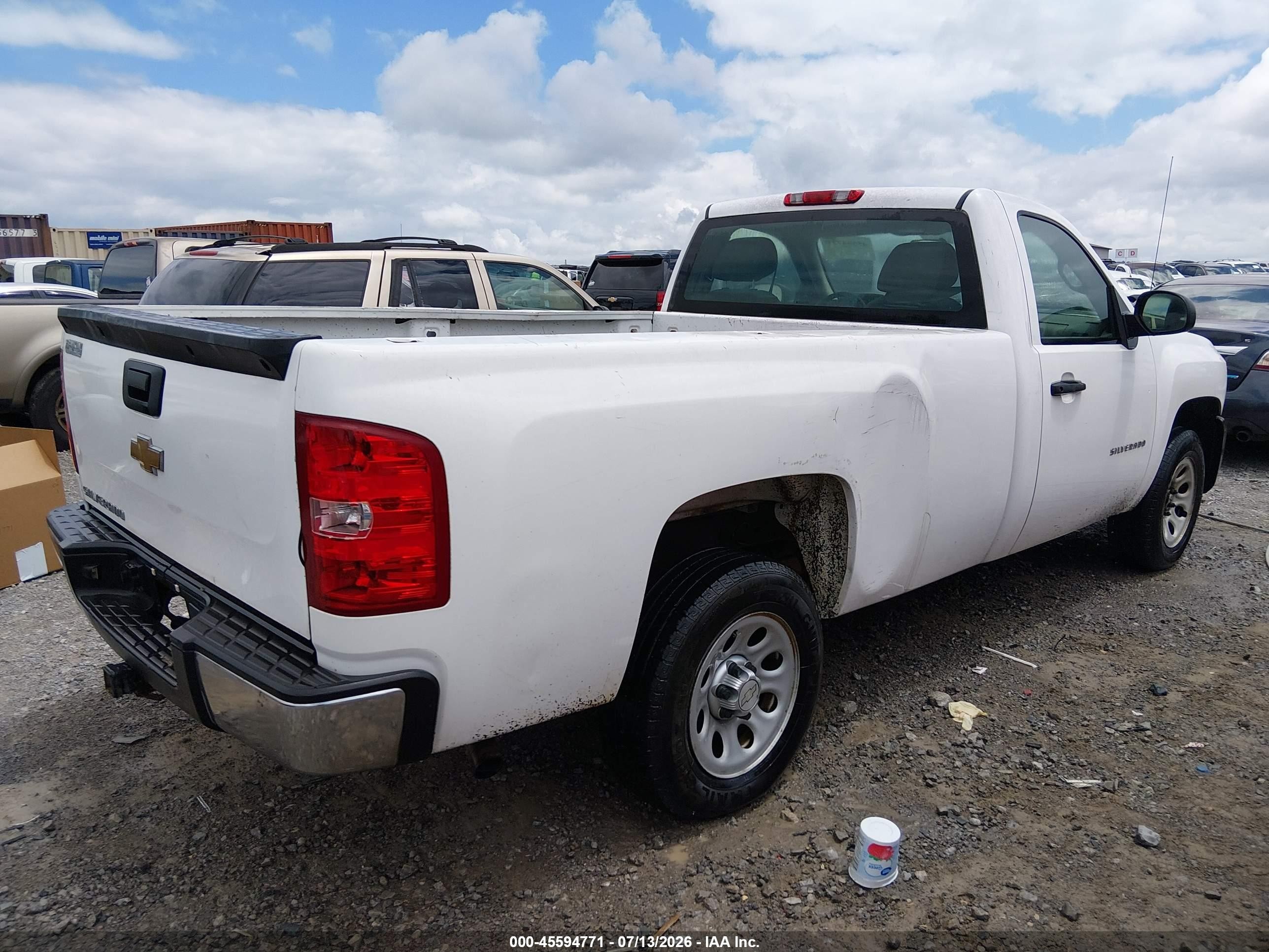2010 Chevrolet Silverado 1500 Work Truck White vin: 1GCPCPEX8AZ194262