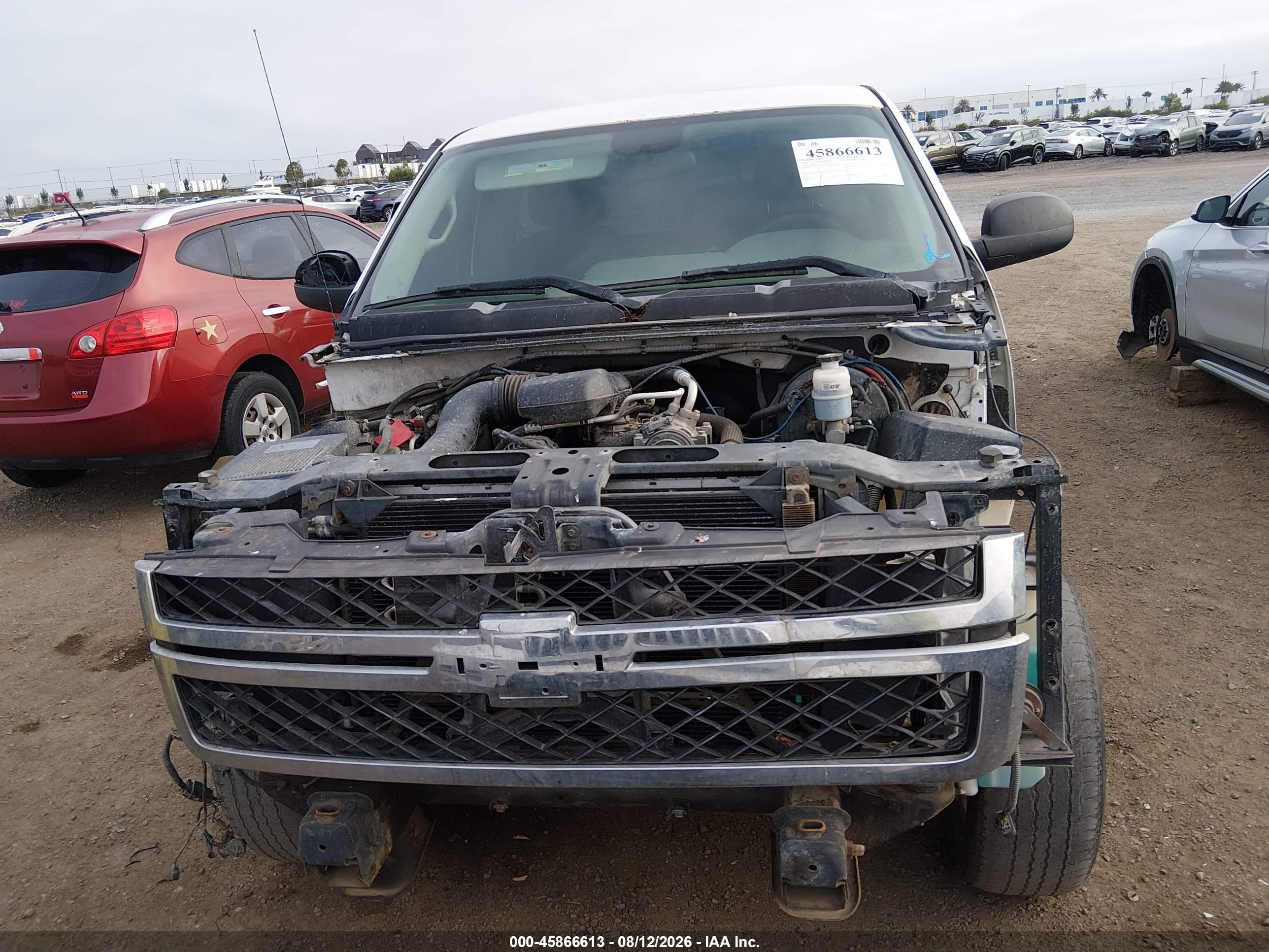 2010 Chevrolet Silverado 1500 Work Truck White vin: 1GCPCPEX9AZ149184
