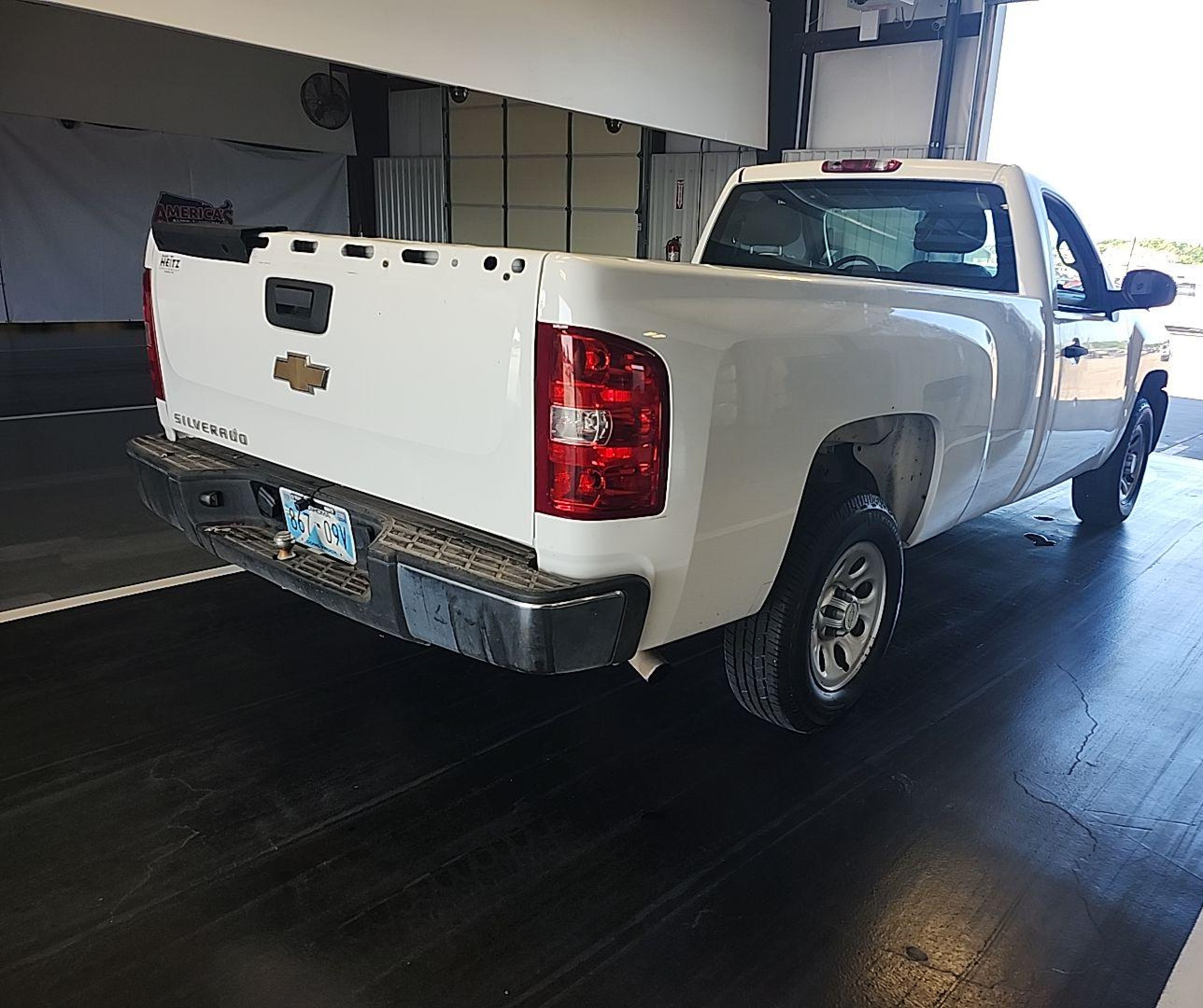 2010 Chevrolet Silverado C1500 vin: 1GCPCPEXXAZ175230